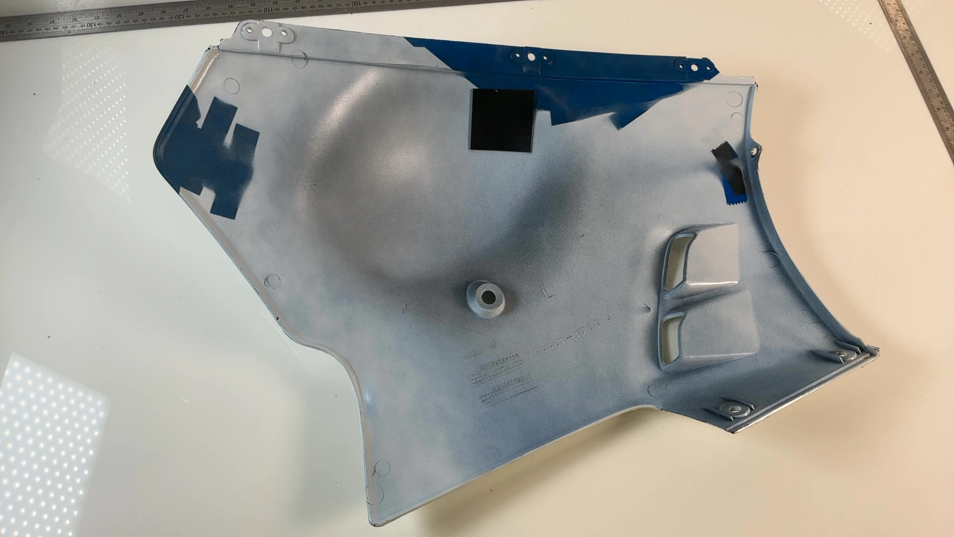 Suzuki GSX-R 1100 GV73B 1100cc Left Mid Fairing 1990 1991 OEM 94481-17C00 - Image 2