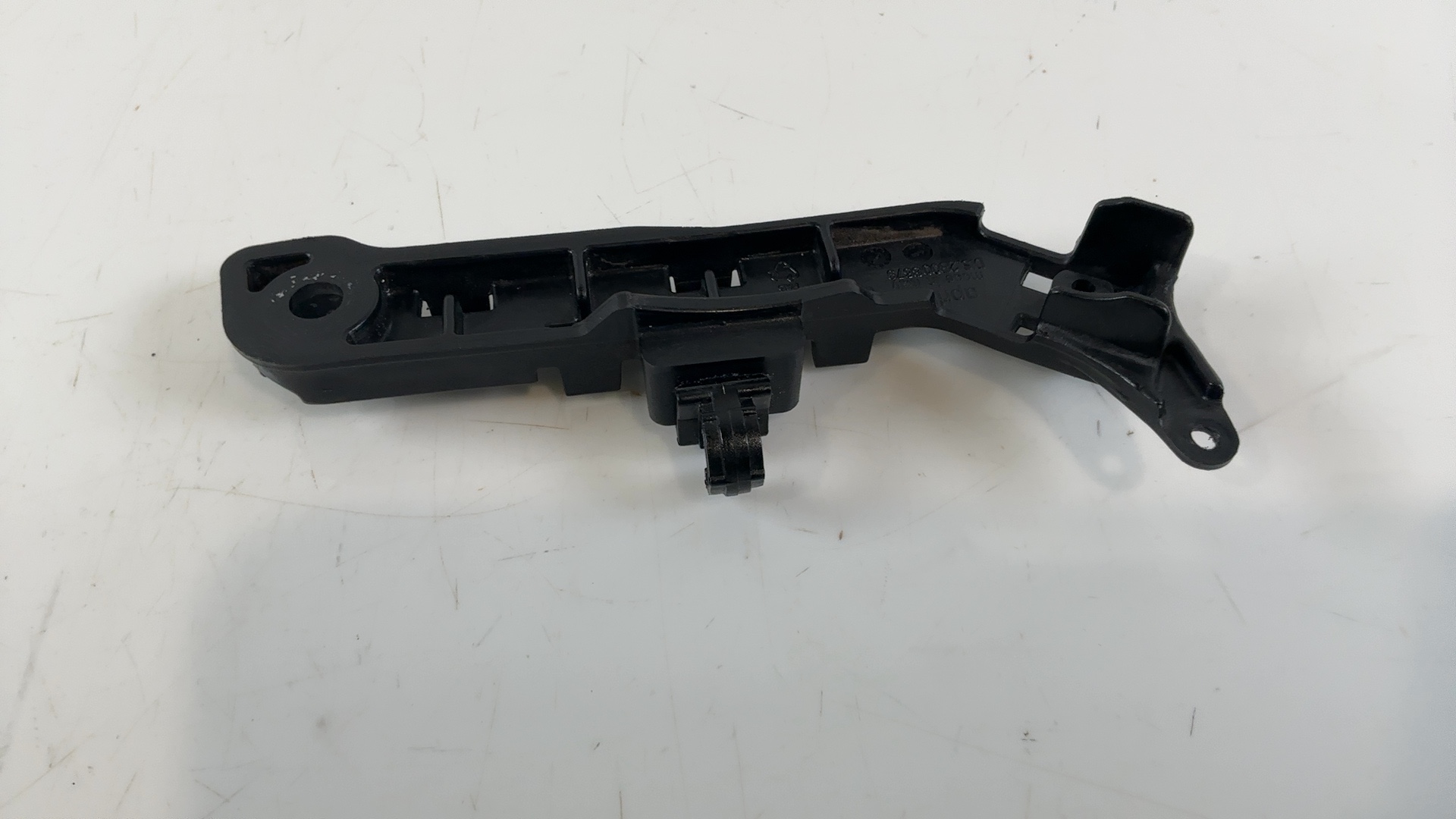 Aprilia RS 660 Tuono 660 ABS Piping Guide Cover Bracket Plate 2020-2026 2B008679