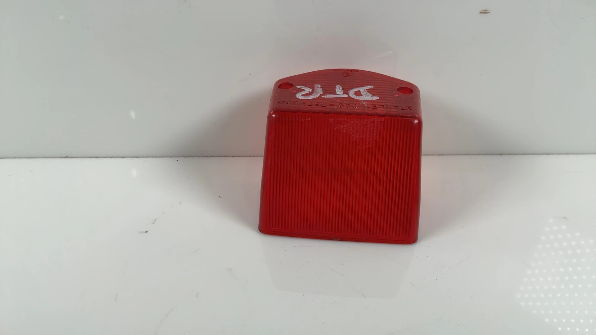Yamaha DT125LC Mk1 125cc Tail Light Lens 1982-1984 OEM 10V-84521-00 - Image 7