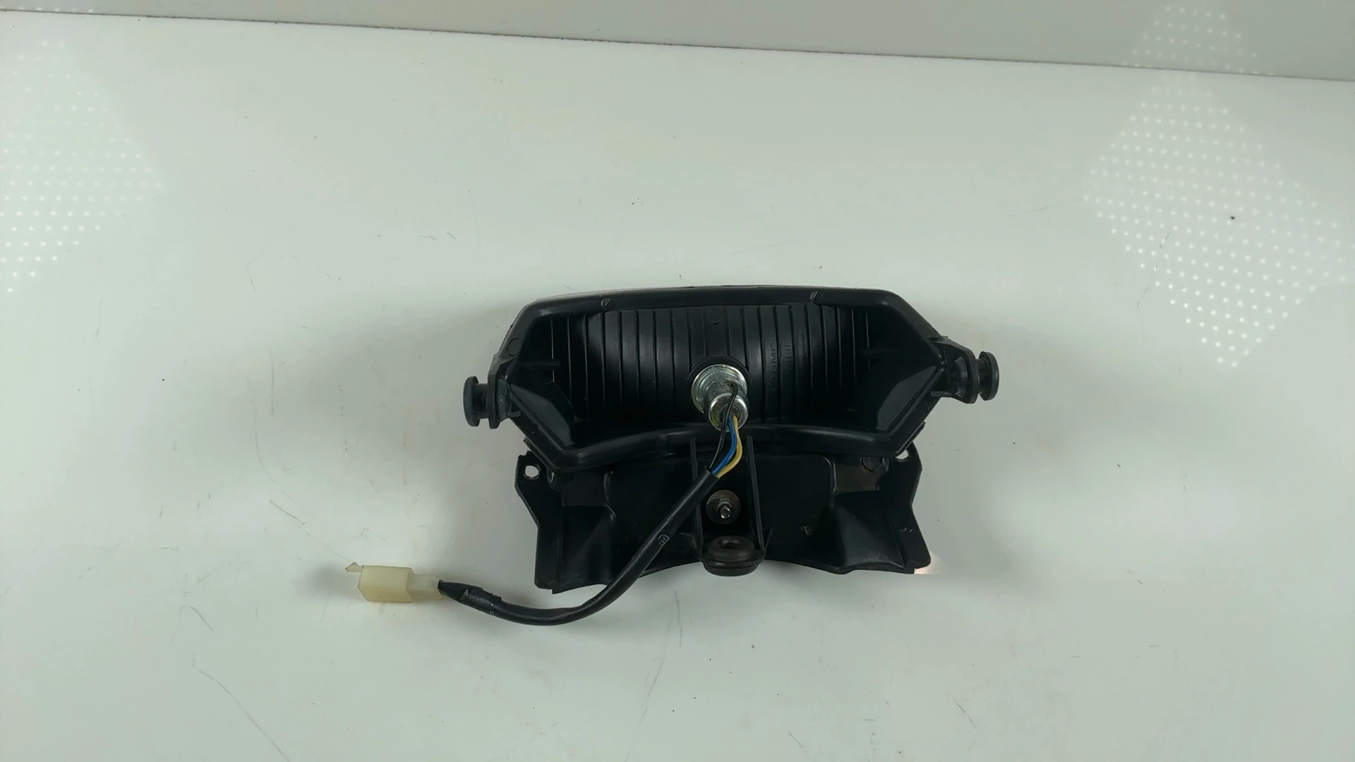 Yamaha YBR 125 CC Rear Tail Brake Light Lamp Assembly 2013-2017 OEM 1CD-H4700-01 - Image 5