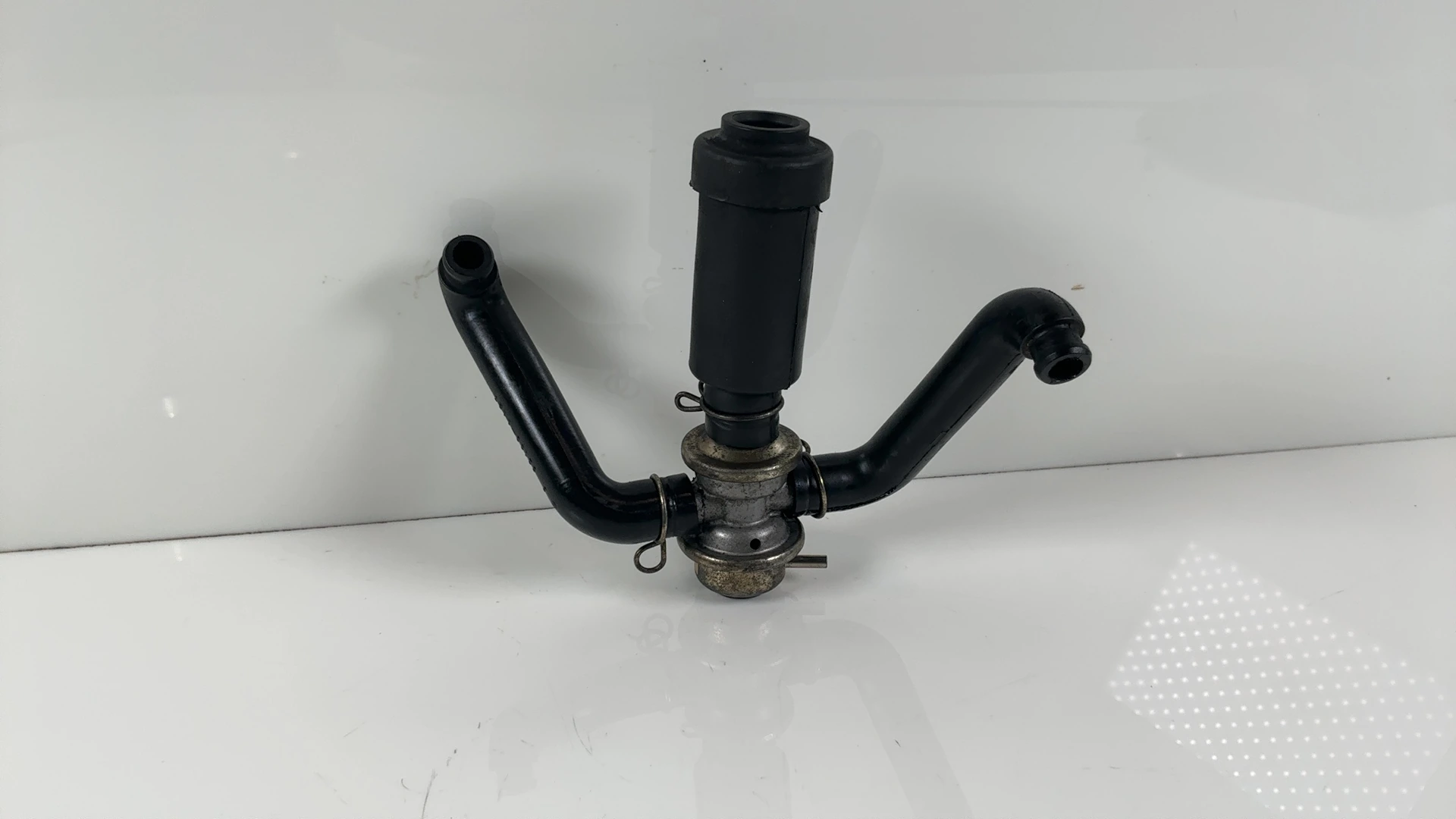 Kawasaki ZXR750 ZXR750L ZX750L 750cc Air Switch Vacuum Valve 1993-95 16126-1104 - Image 2