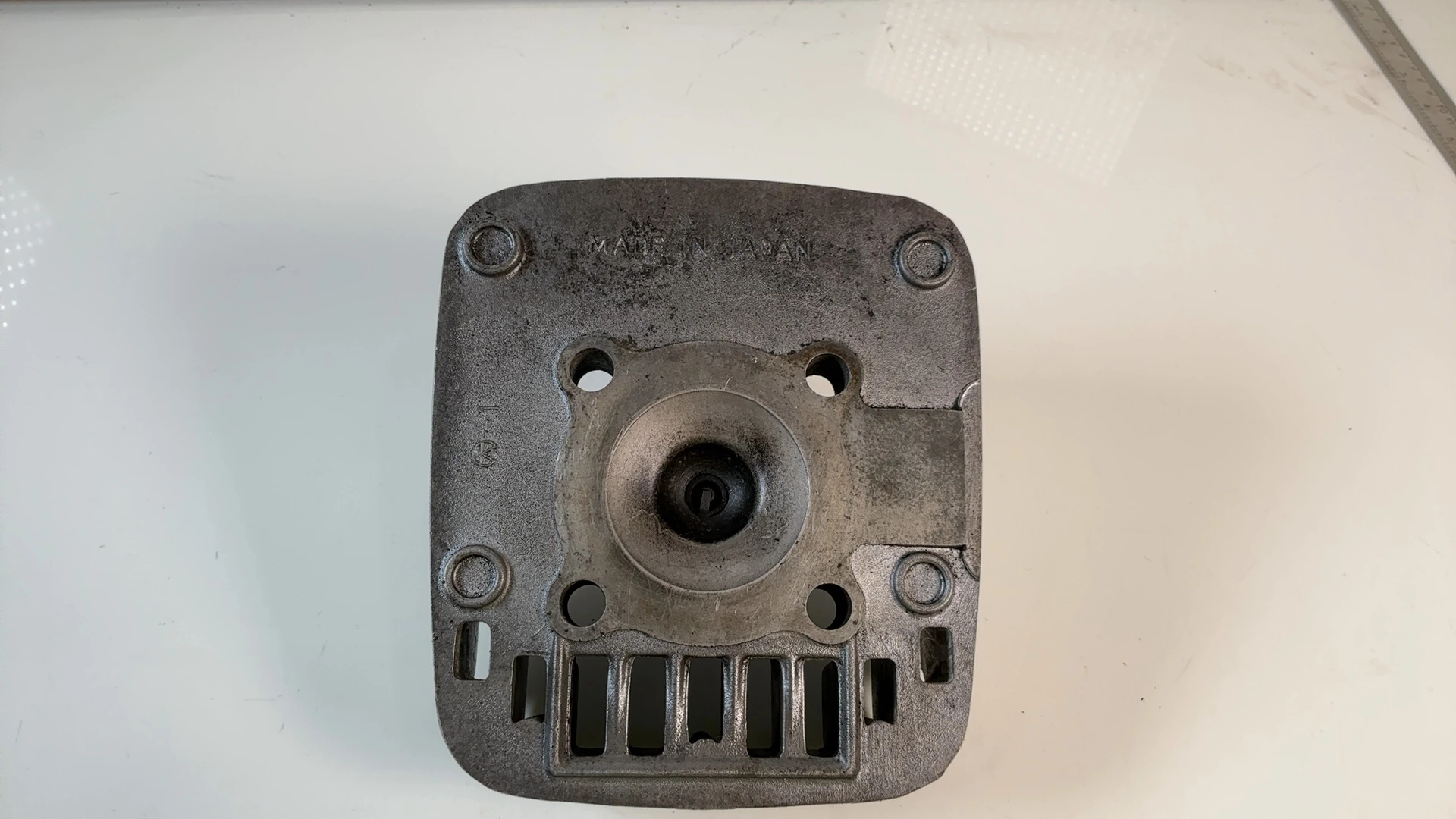 Kawasaki KH125 KH 125 125cc Cylinder Head 1975-1998 OEM 11001-1099 - Image 2