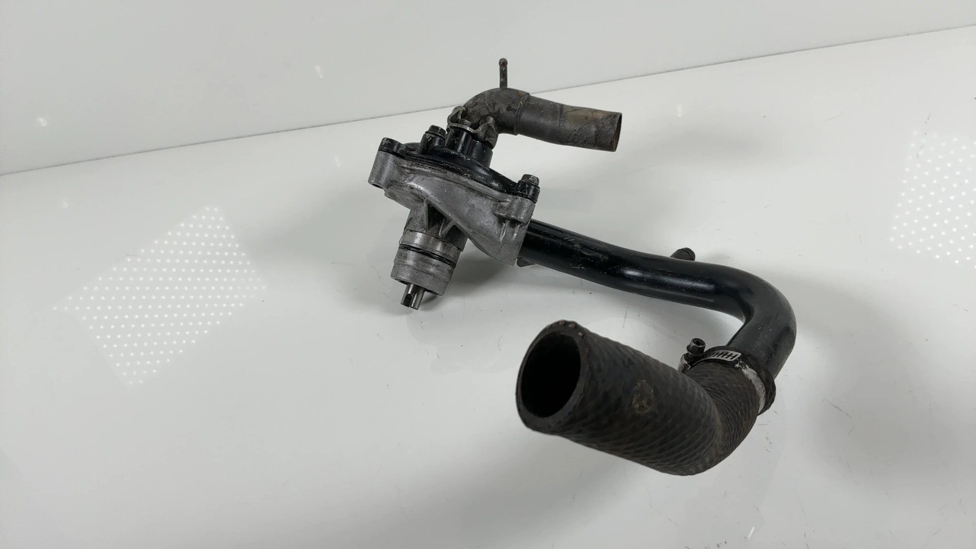 Kawasaki ZZR1100 ZX1100 1100 Water Pump 1990-2001 OEM 49044-1080 - Image 6