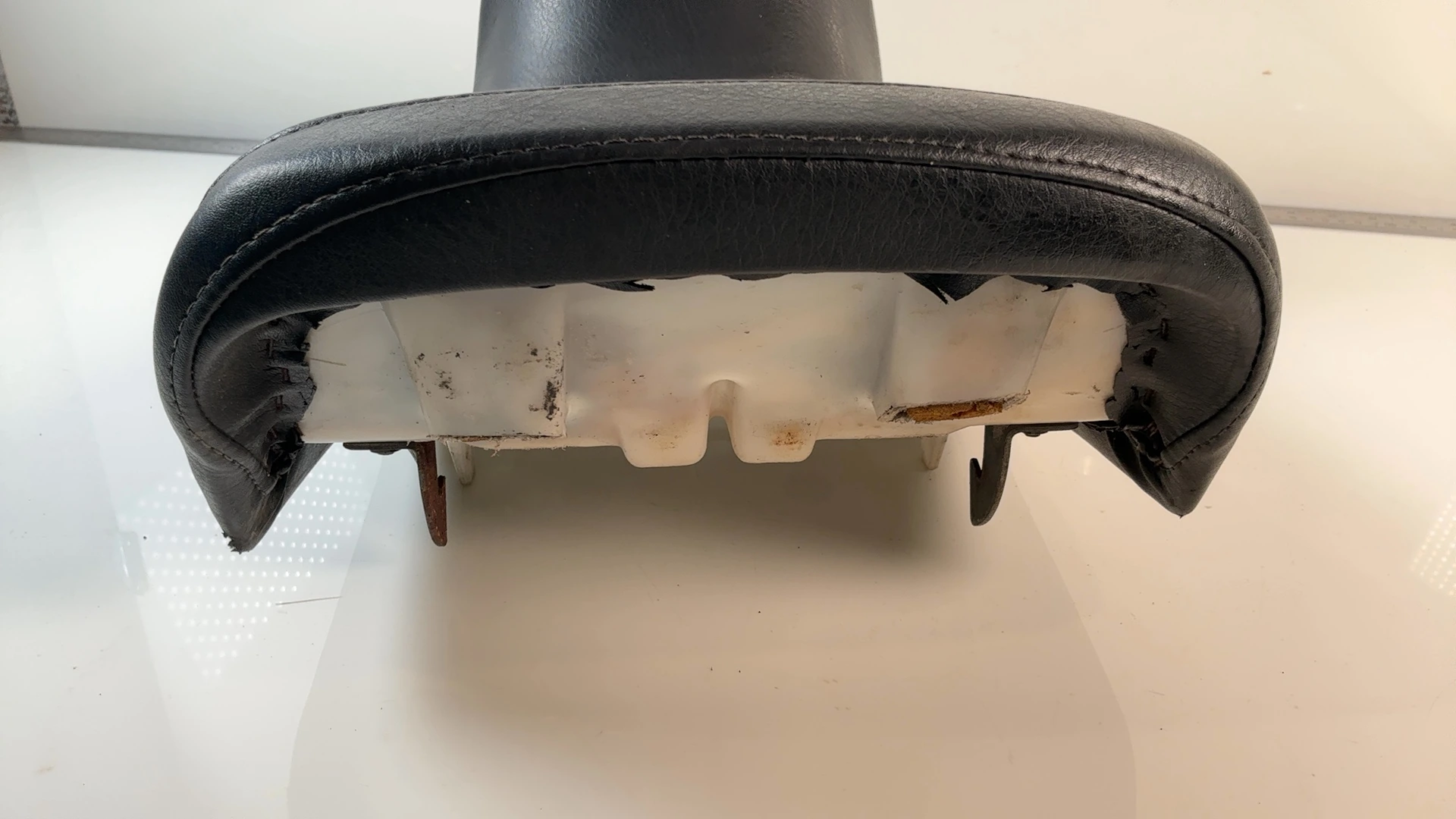 Kawasaki Ninja 600 ZX600A 600cc Front Rider Seat 1985-1987 OEM 53001-1415-N3 - Image 5