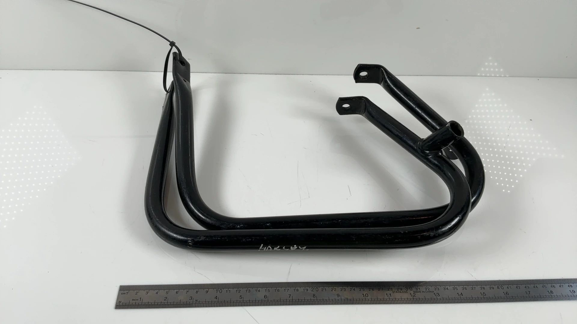 Harley Street Glide FLHX 1690 Rear Saddlebag Guards 2014-2025 OEM 90200788 - Image 1