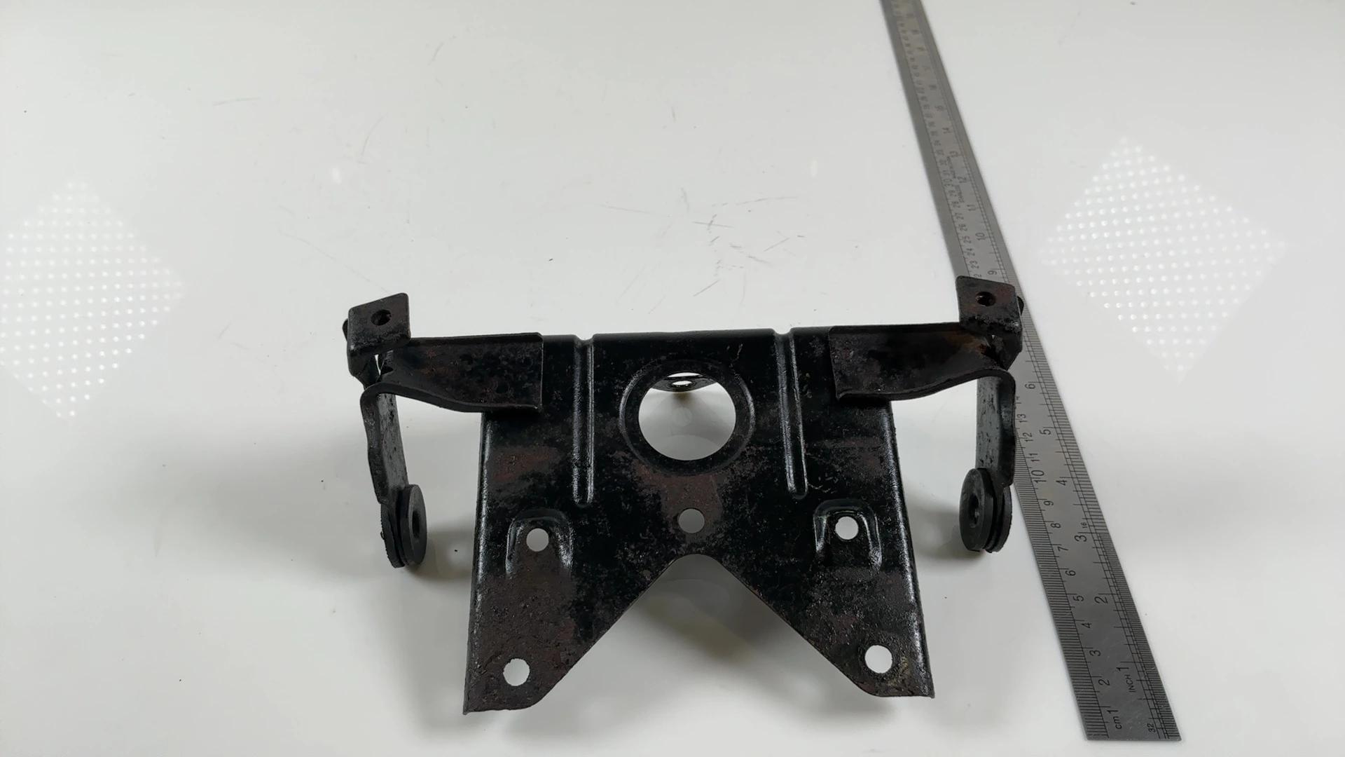 Suzuki Katana GSX600F 600 Tail Light Mount Tray Bracket 1991-1993 63460-19C01 - Image 3
