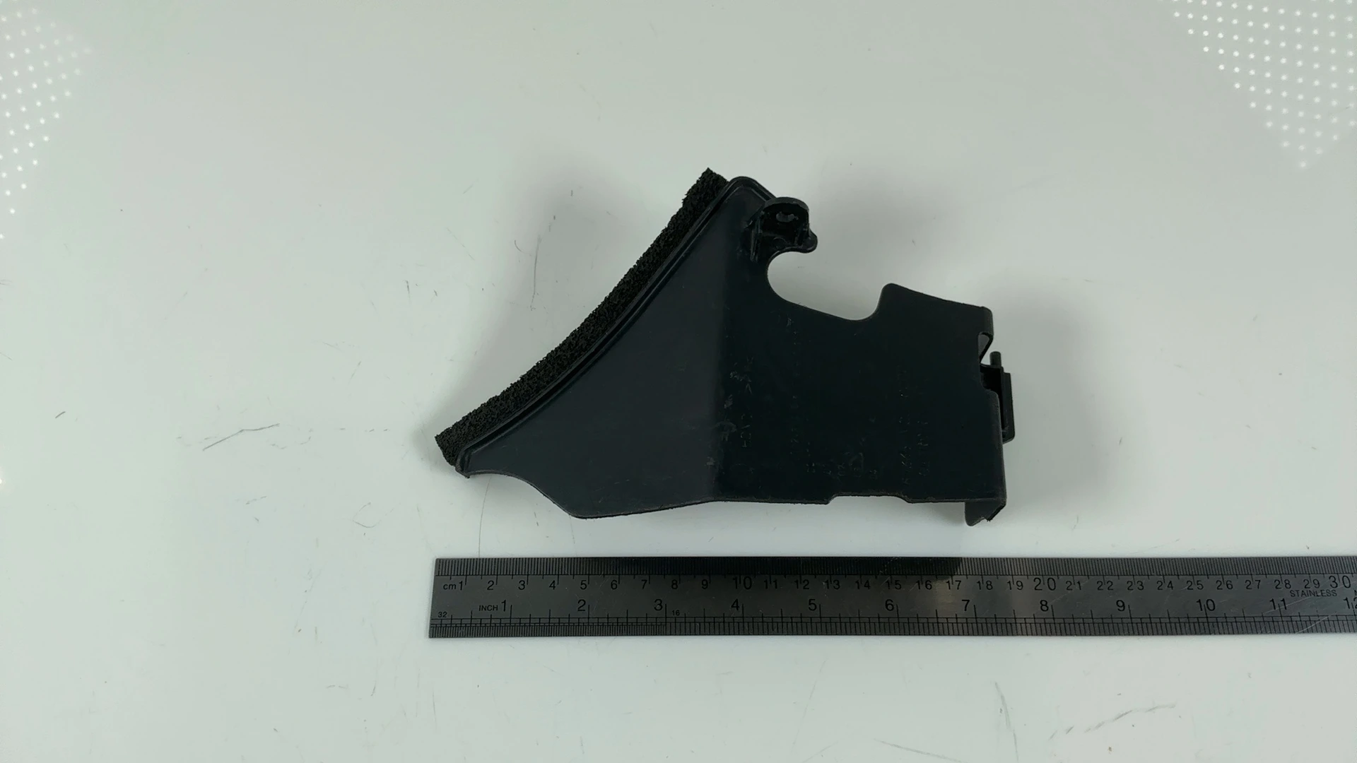 Honda CBR929RR SC44 929cc Right Inner Fairing Shield 2000-01 OEM 64335-MCJ-000 - Image 4