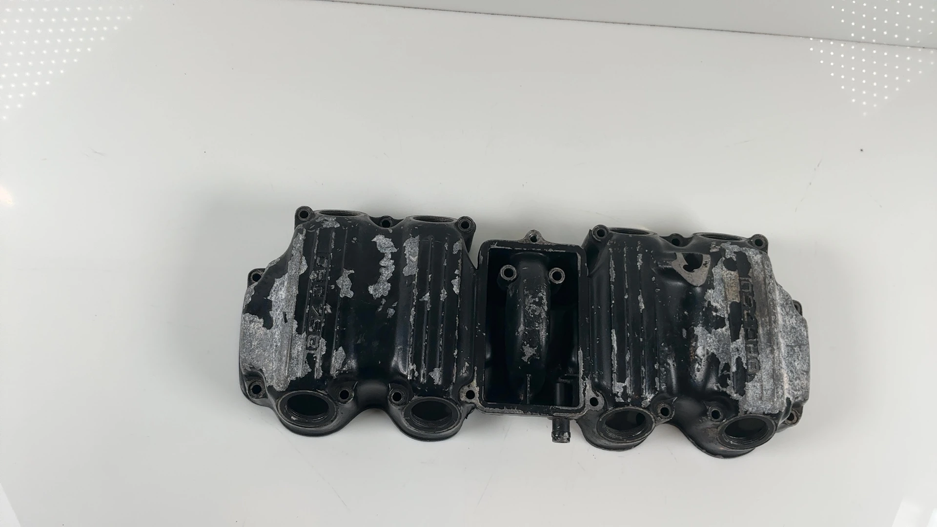 Honda CB750 Four 750cc Valve Cover 1969-1978 OEM 12311-300-040 - Image 1
