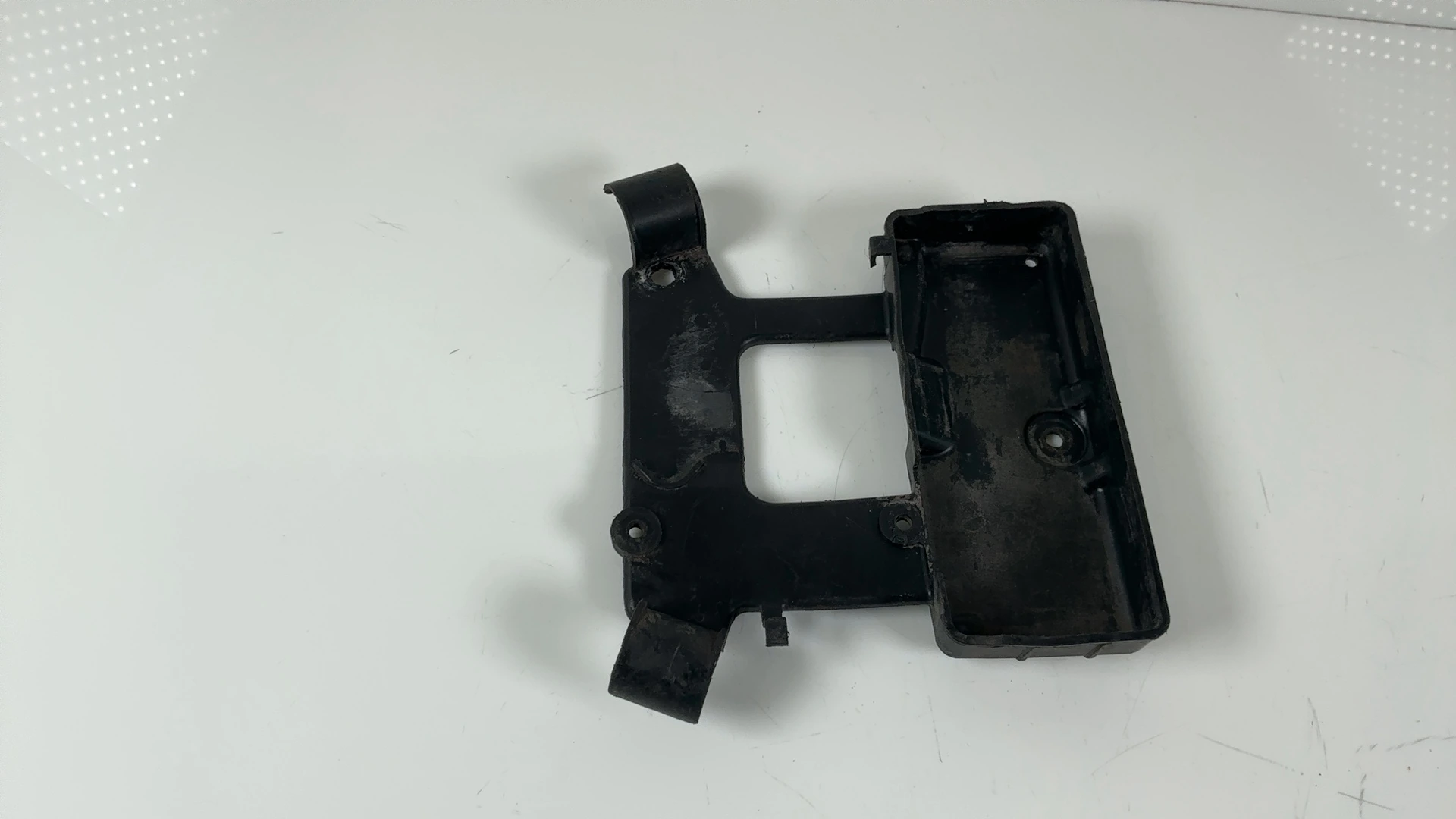 Yamaha Radian YX600 600CC Underseat Tool Tray Box Holder 1986-1990 OEM 4G0-21171 - Image 4