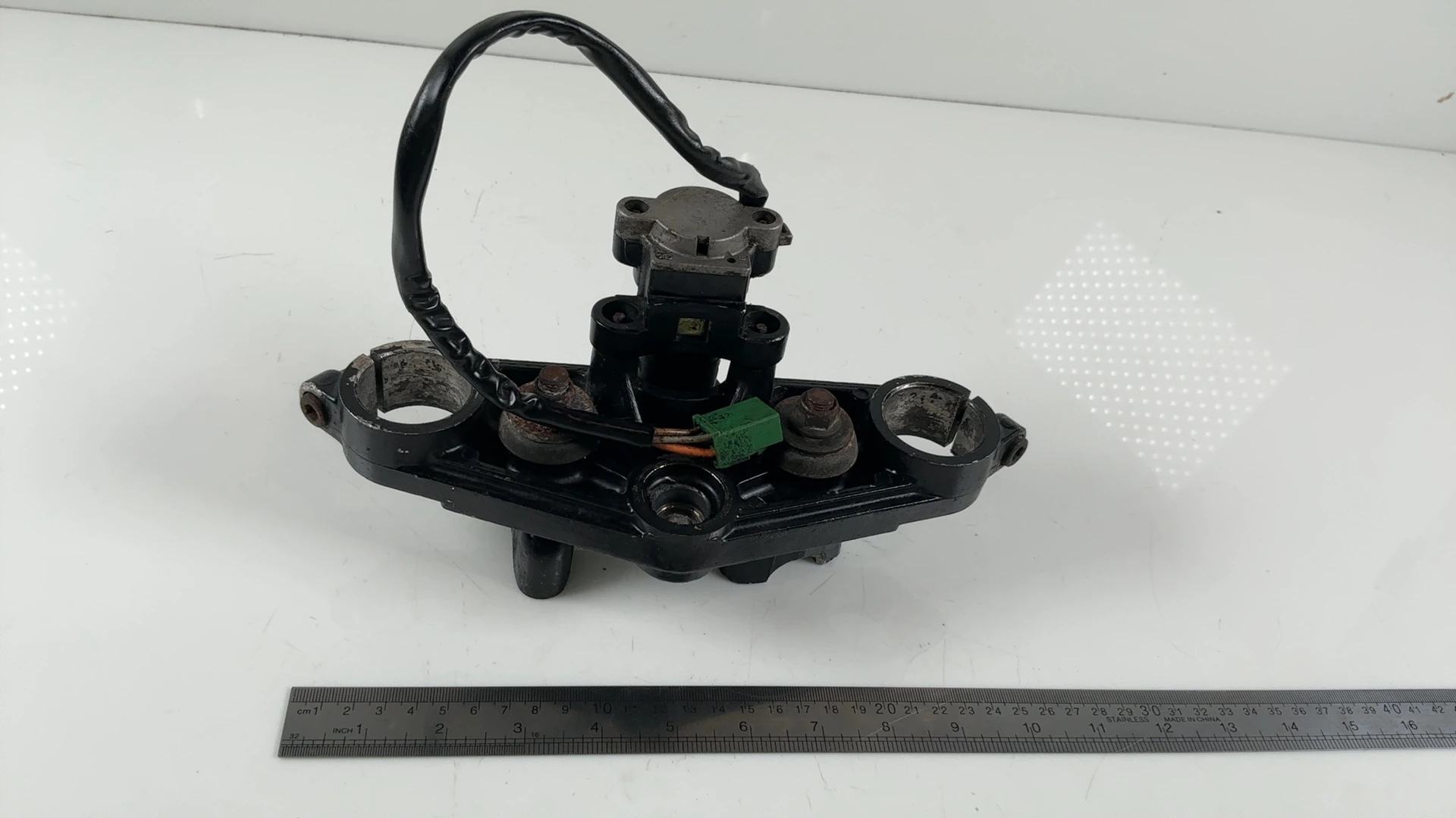Suzuki GS500E GM51B 500cc Upper Fork Bridge Yoke 1989-2000 OEM 51311-01D00 - Image 5