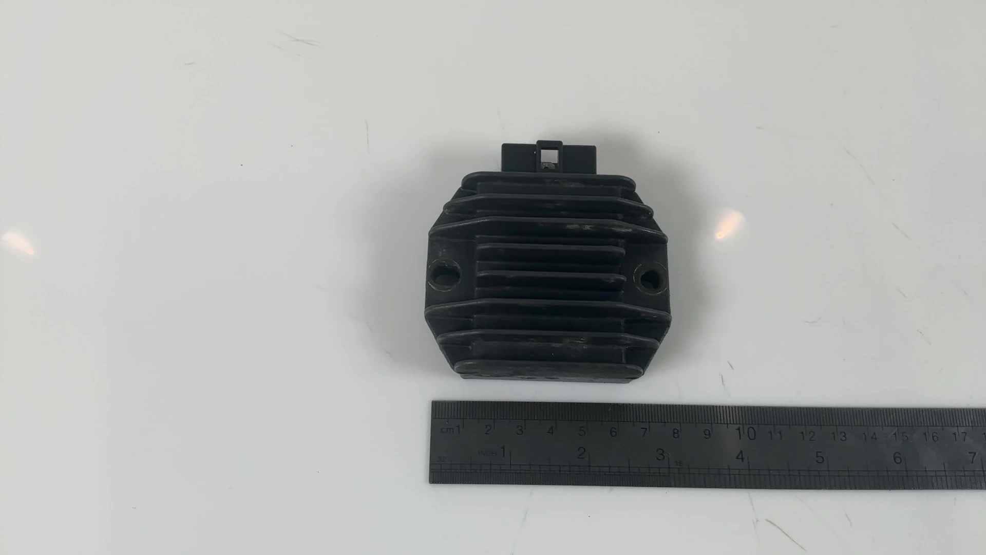 Aprilia RS4 125 RS4 125CC Rectifier Regulator 2011-2016 OEM AP8127418 - Image 1
