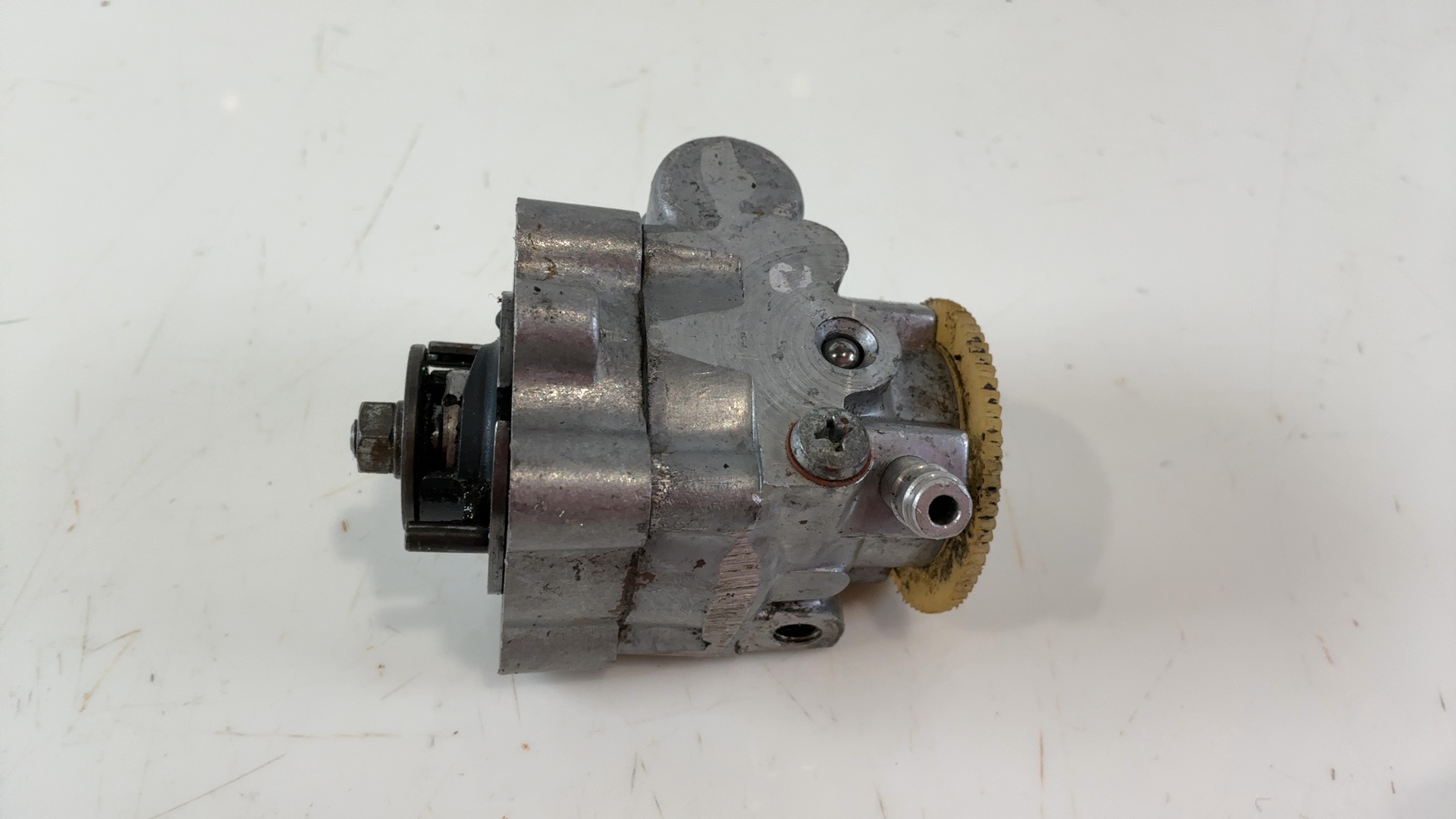 Yamaha DT250 DT 250 250cc Oil Pump Injection Assembly 1977-1979 OEM 1M1-13101-01 - Image 6