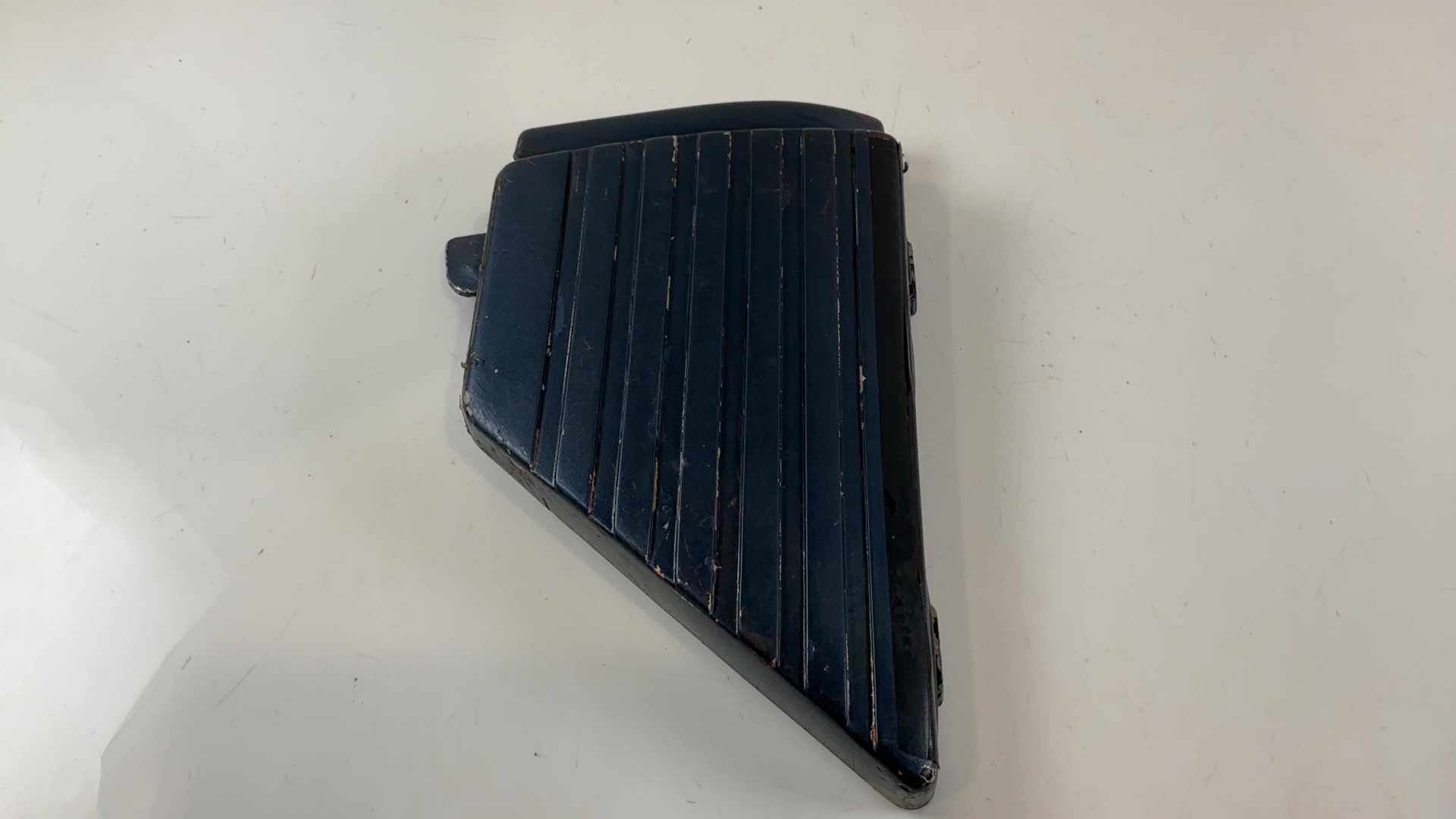 Suzuki GS450 GSX250 GSX400 450cc Left Side Panel Fairing 1980-83 OEM 47221-44100 - Image 4