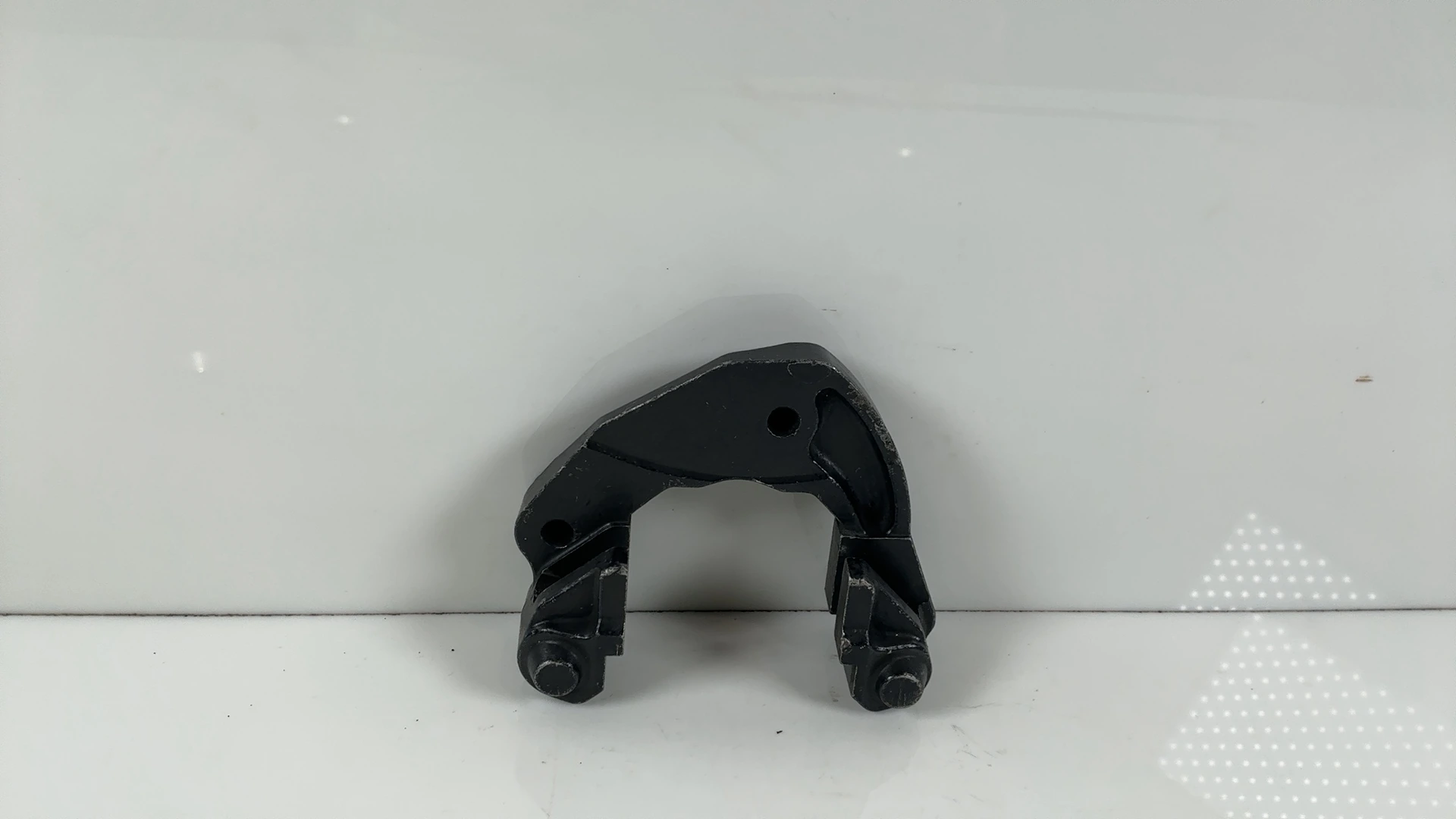 Kawasaki KZ550 LTD KZ550C 550cc Left Brake Caliper Bracket 1981-1983 43041-1113 - Image 2
