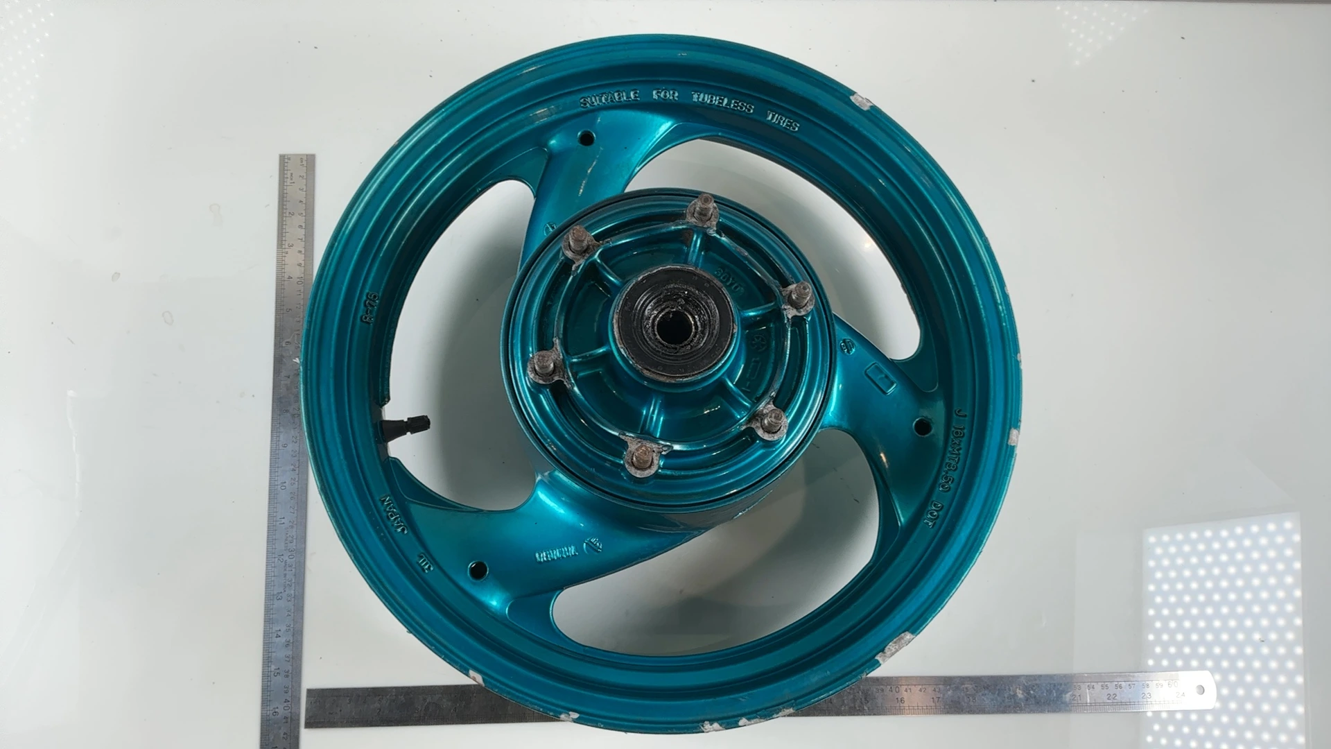 Yamaha FJ1200 3CV 1200cc Rear Wheel Rim 1989-1997 OEM 3CV-25338-00-WG Asahi R-75 - Image 4