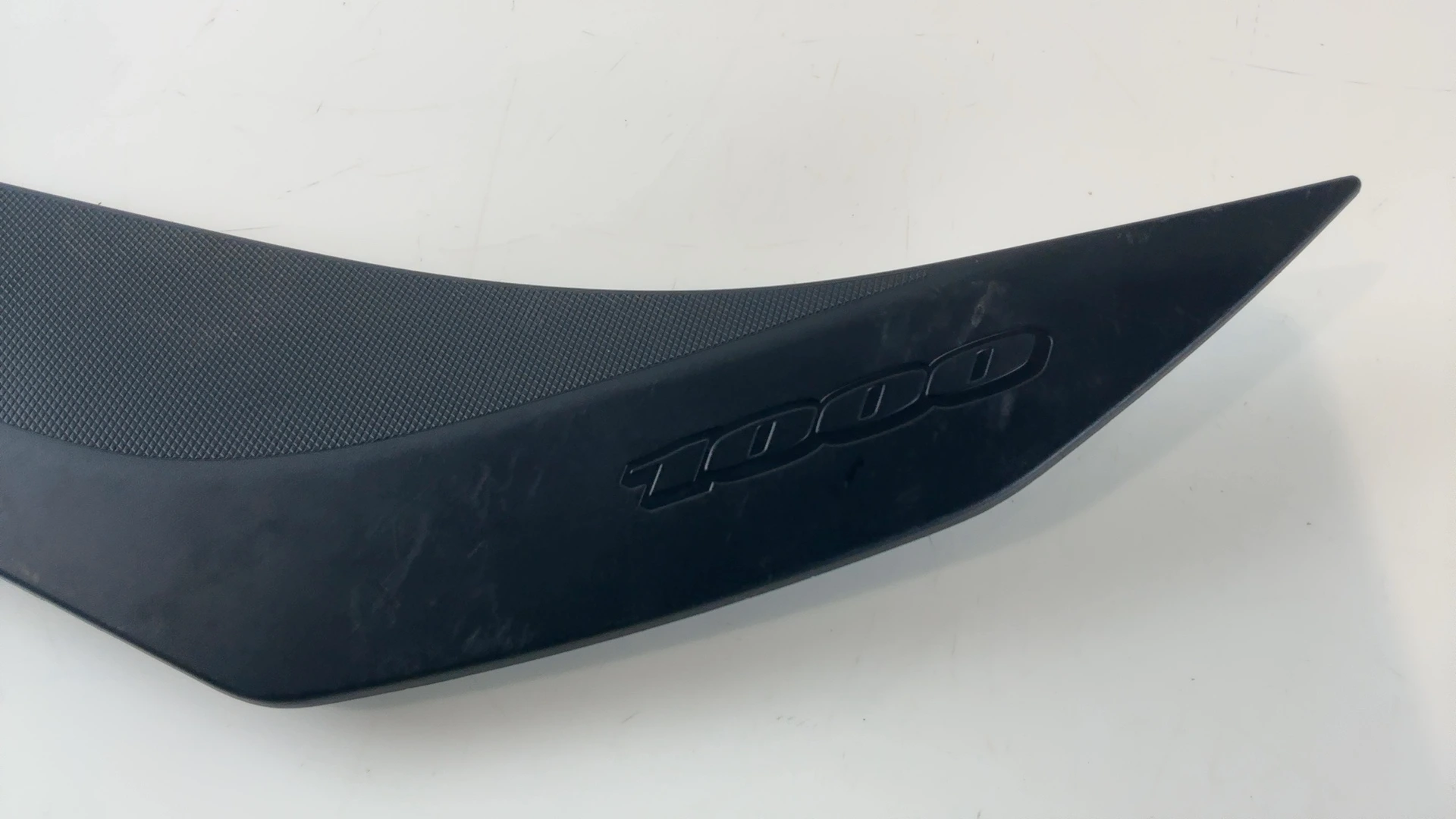 Suzuki GSX-R1000 GSXR1000 1000cc Front Tank Frame Cover 2017-24 OEM 47611-17K01 - Image 4