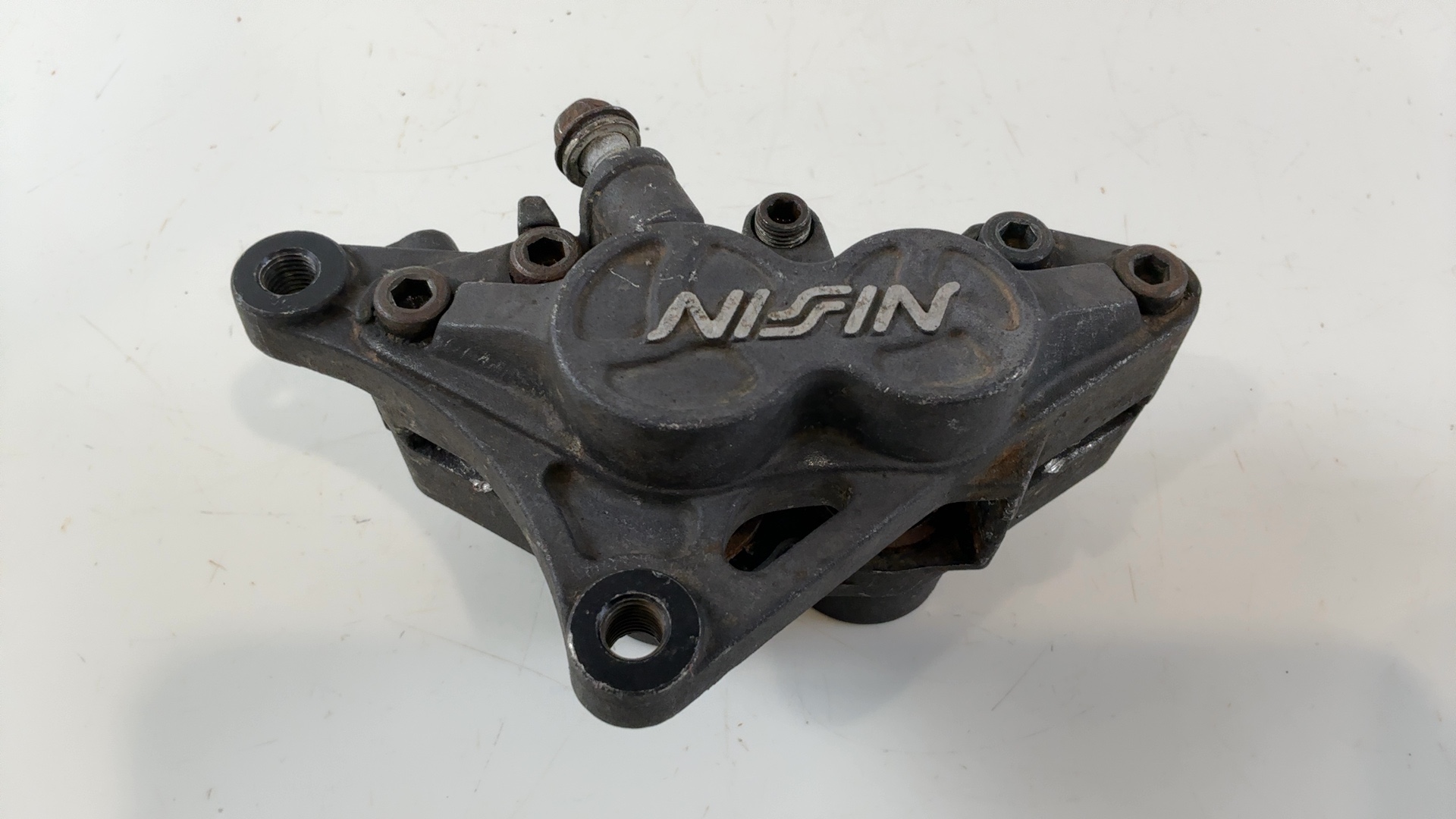 Suzuki GSXR 1100 GV73A 1100cc Front Left Brake Caliper 1990-1992 OEM 59300-40C01 - Image 6