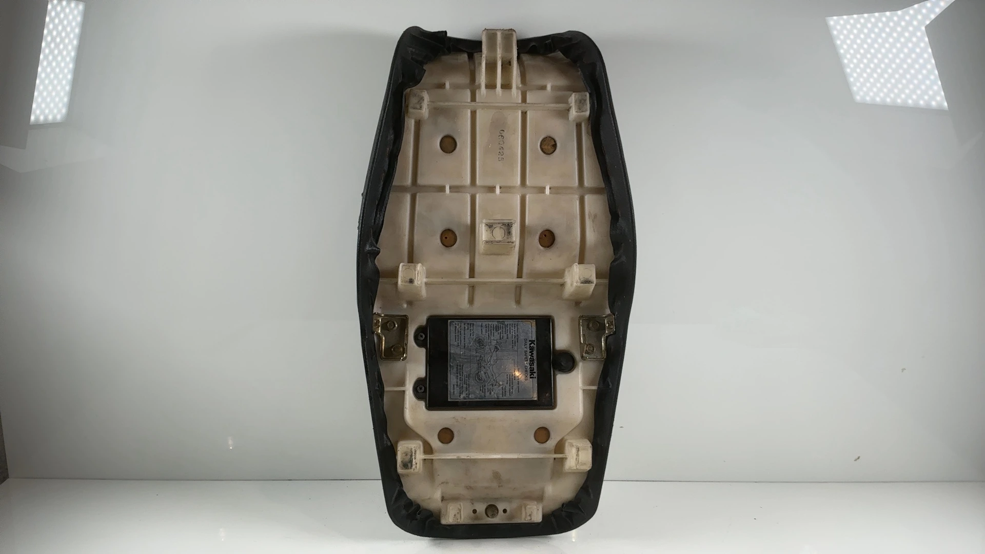 Kawasaki Ninja ZX6E ZX600E 600cc Full Dual Seat 1993-2005 OEM 53001-1689-MA - Image 2