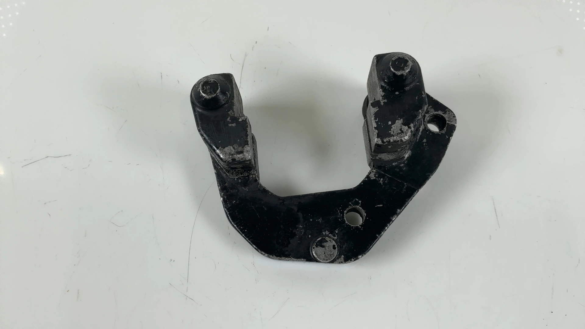 Honda CB400N Super Dream L-Front Brake Caliper Bracket 1978-1984 45110-415-611 - Image 3