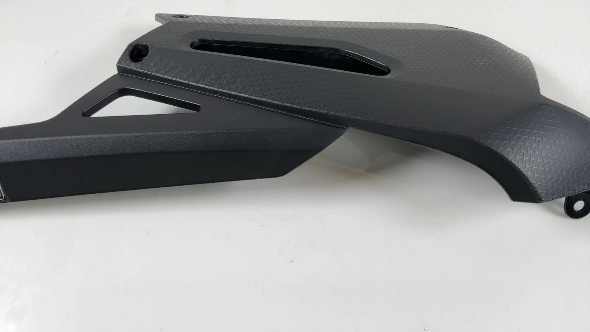 Aprilia Tuono RS 660 Factory 660cc Chain Guard Swingarm Cover 2020-2026 2B006389 - Image 8