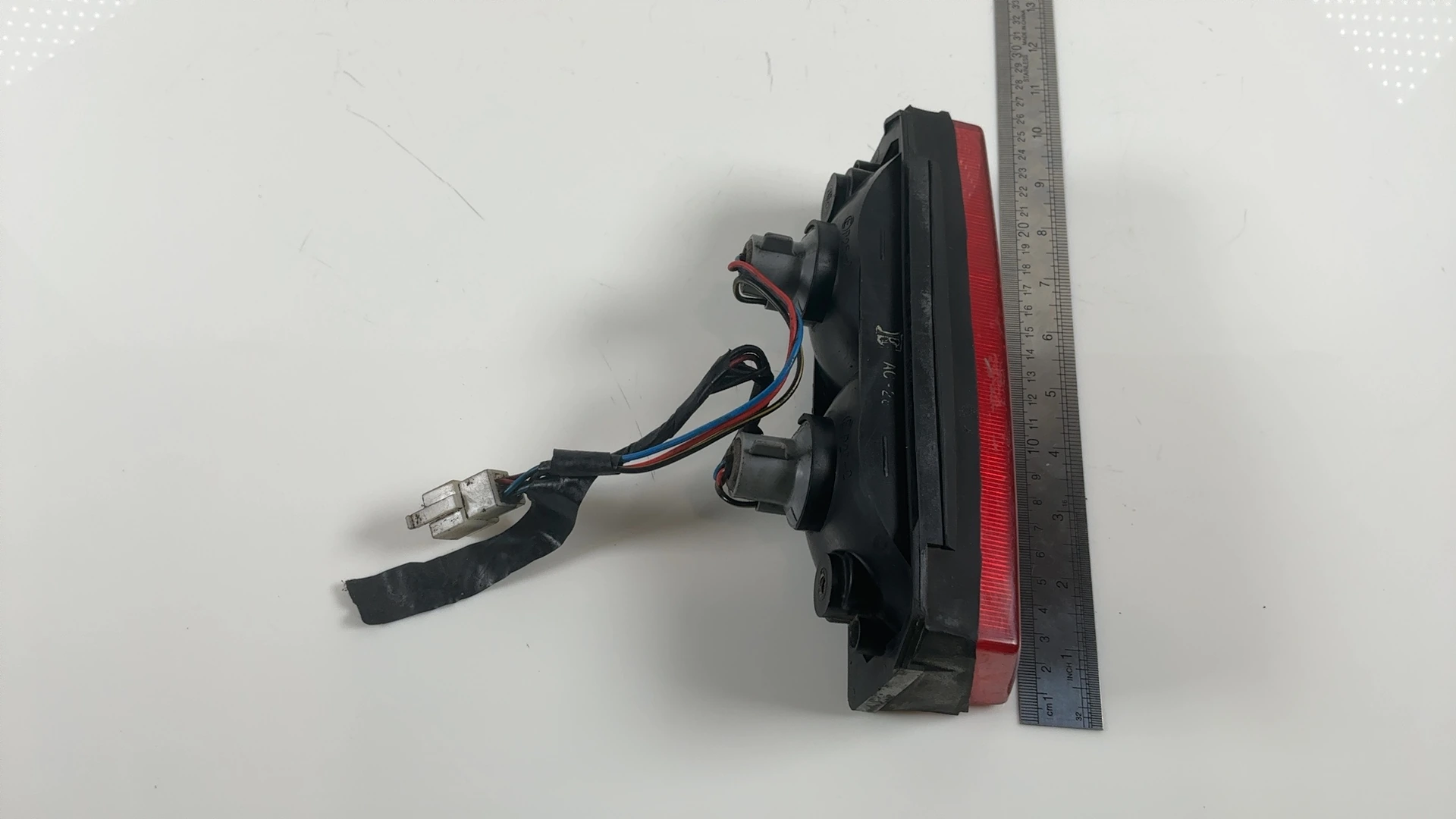 Kawasaki GPZ 500S EX500 500cc Tail Light Brake Lamp 1987-1993 OEM 23025-1105 - Image 3