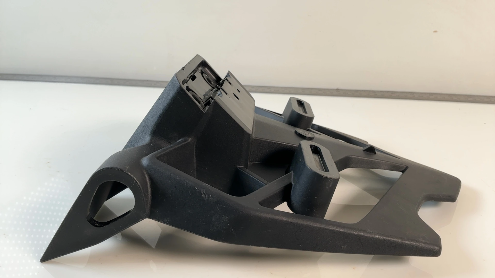 Yamaha YZF R1 14B 1000cc Rear License Plate Holder Fender 2009-14 OEM 14B-21629 - Image 6