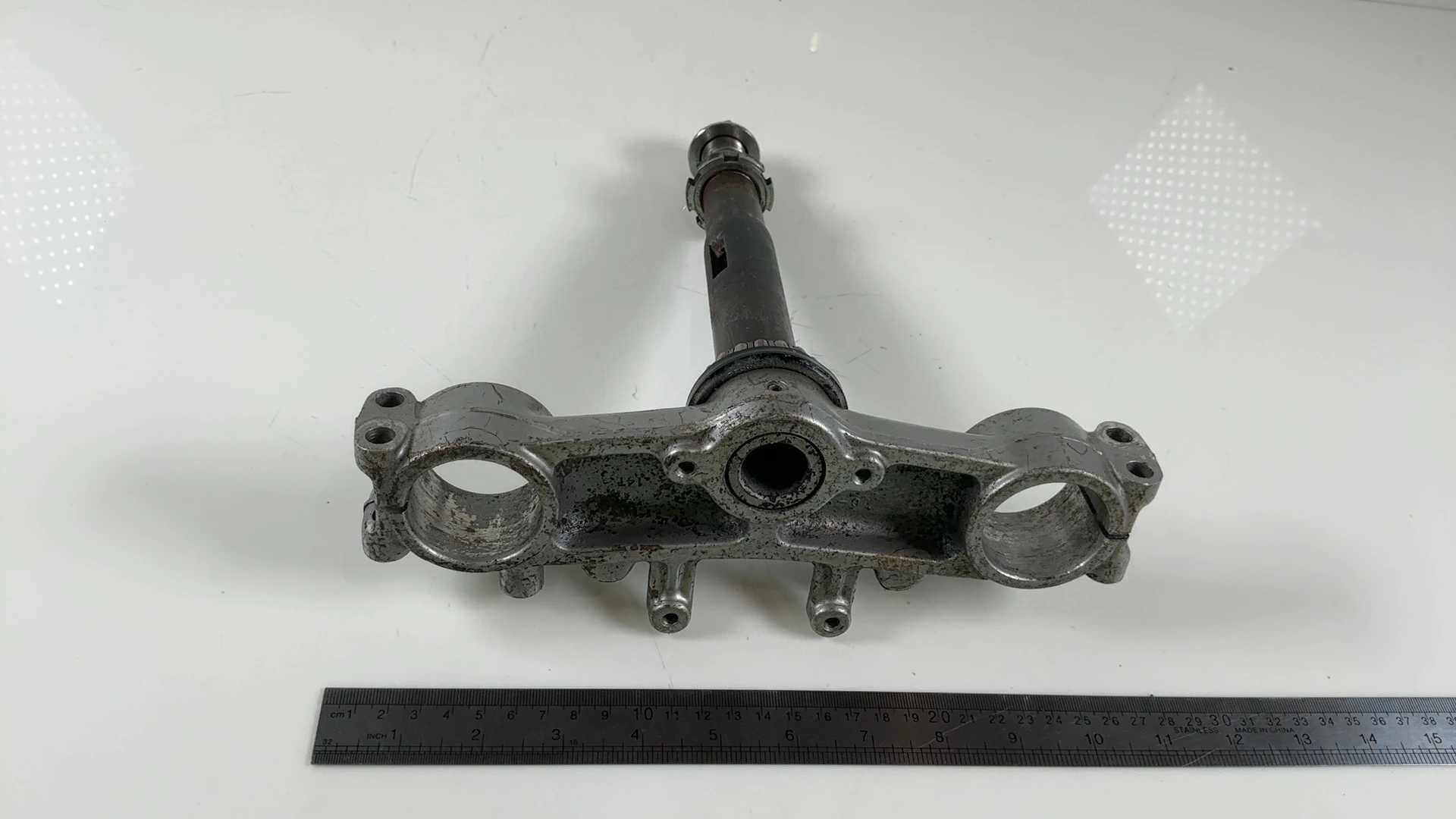 Yamaha DT 125 R 3FW 125cc Lower Triple Tree 1991-1998 OEM 3FW-23340-00-00 - Image 5
