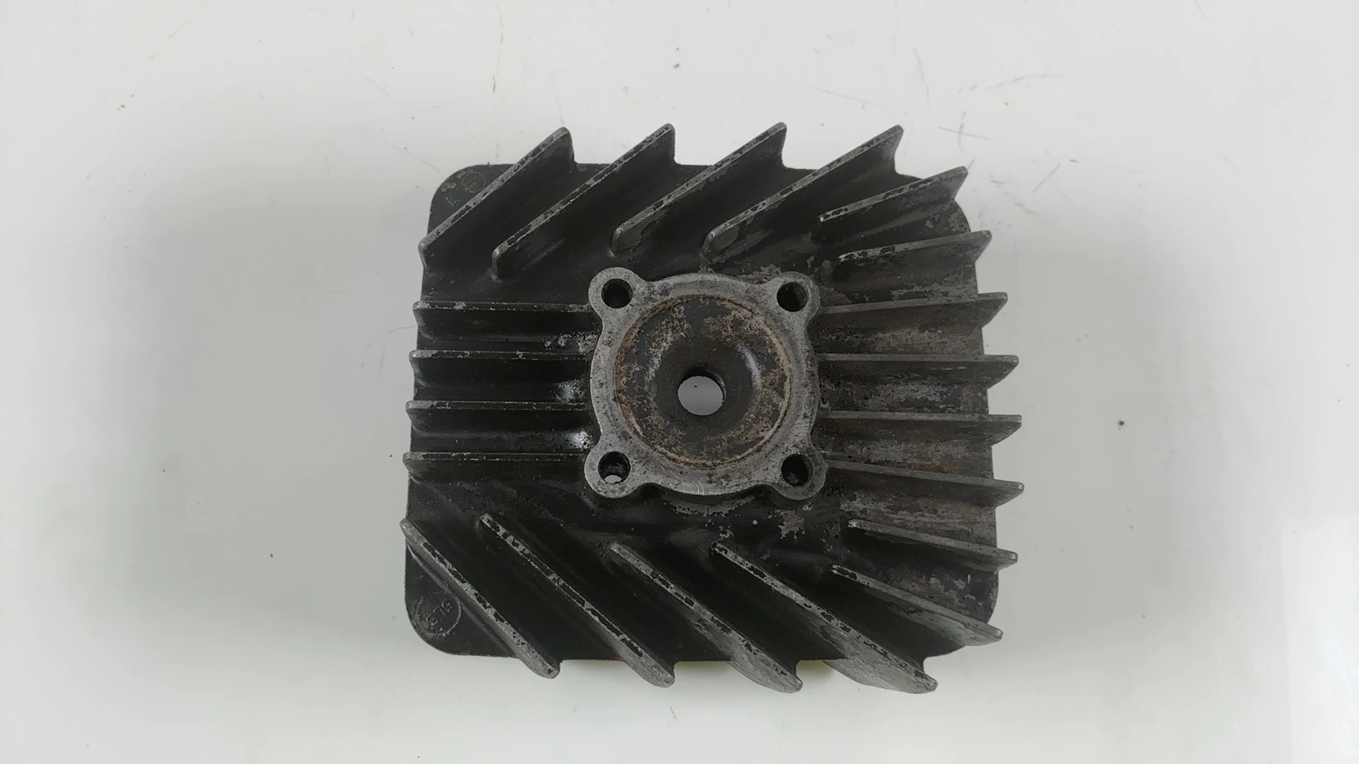 Yamaha RD50 MX 4Y1 50cc Cylinder Head 1981-1984 OEM 4Y1-11111-00-00 - Image 7