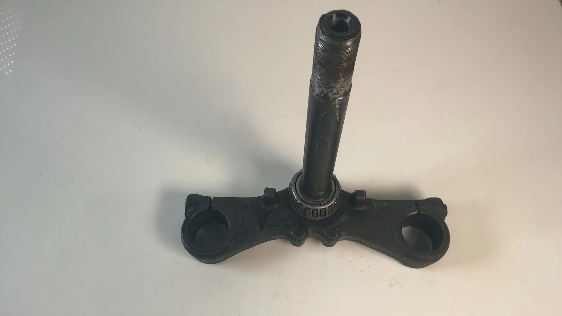 Suzuki GS700ES GS700 700cc Lower Triple Tree Stem Clamp 1985 OEM 51410-31400-294 - Image 5