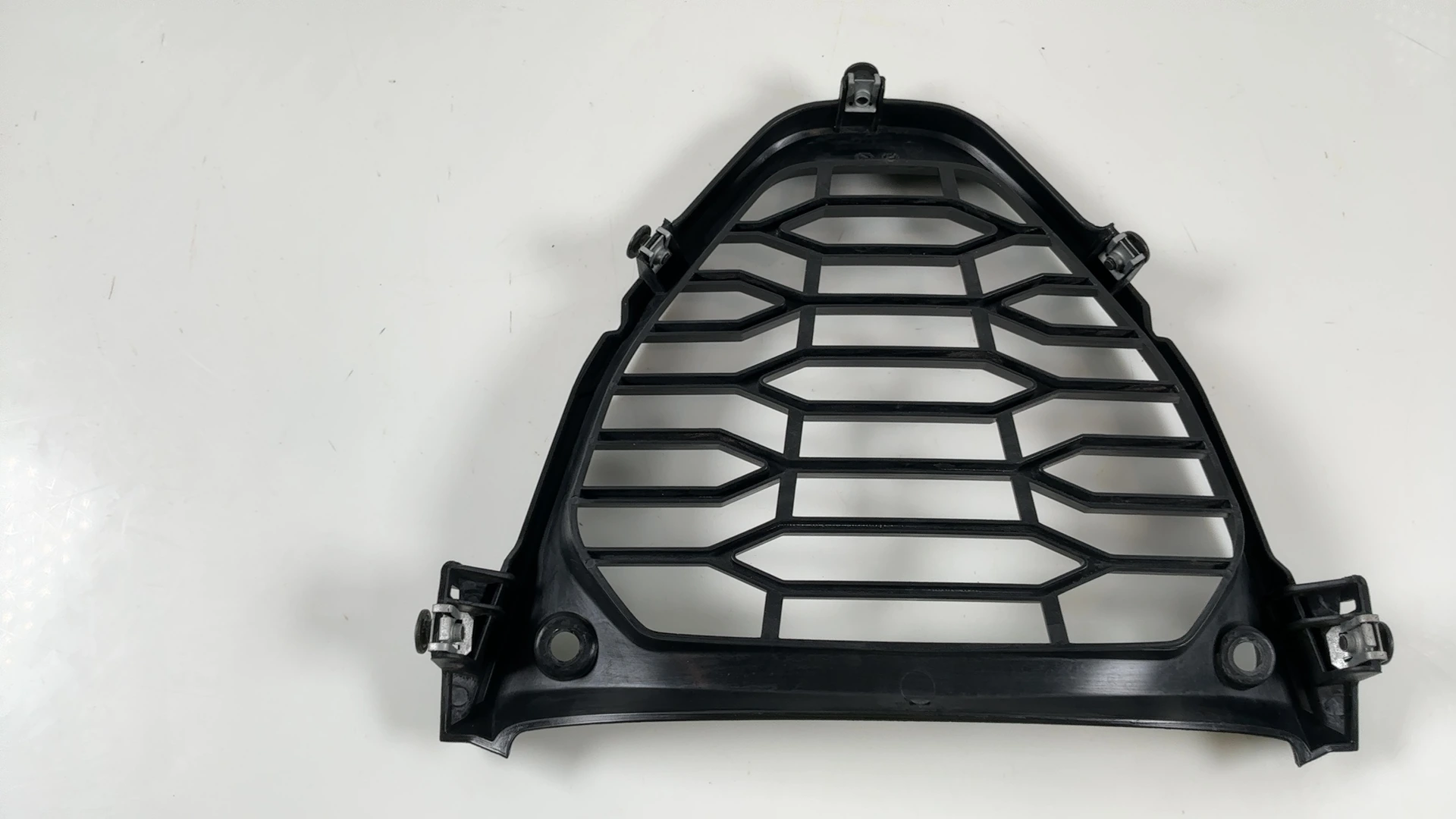 Aprilia RSV4 Factory 1100 Lower Chin Fairing Grill Pillar 2021-2026 OEM 2B008016 - Image 2