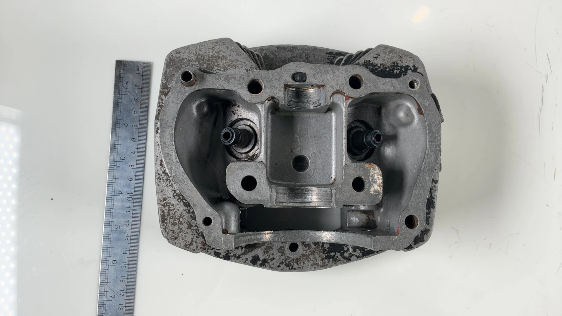 Honda CB125S CB125 125cc Cylinder Head 1976-1985 OEM 12200-383-000 - Image 4