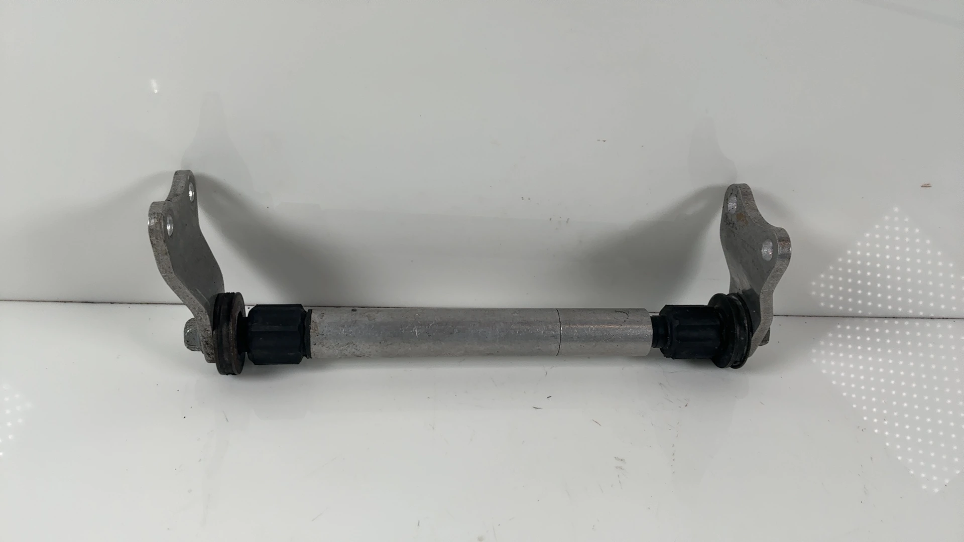 Honda CBR900RR SC28 900cc Rear Motor Engine Mount Bracket 1992-93 50181-MW0-000 - Image 2