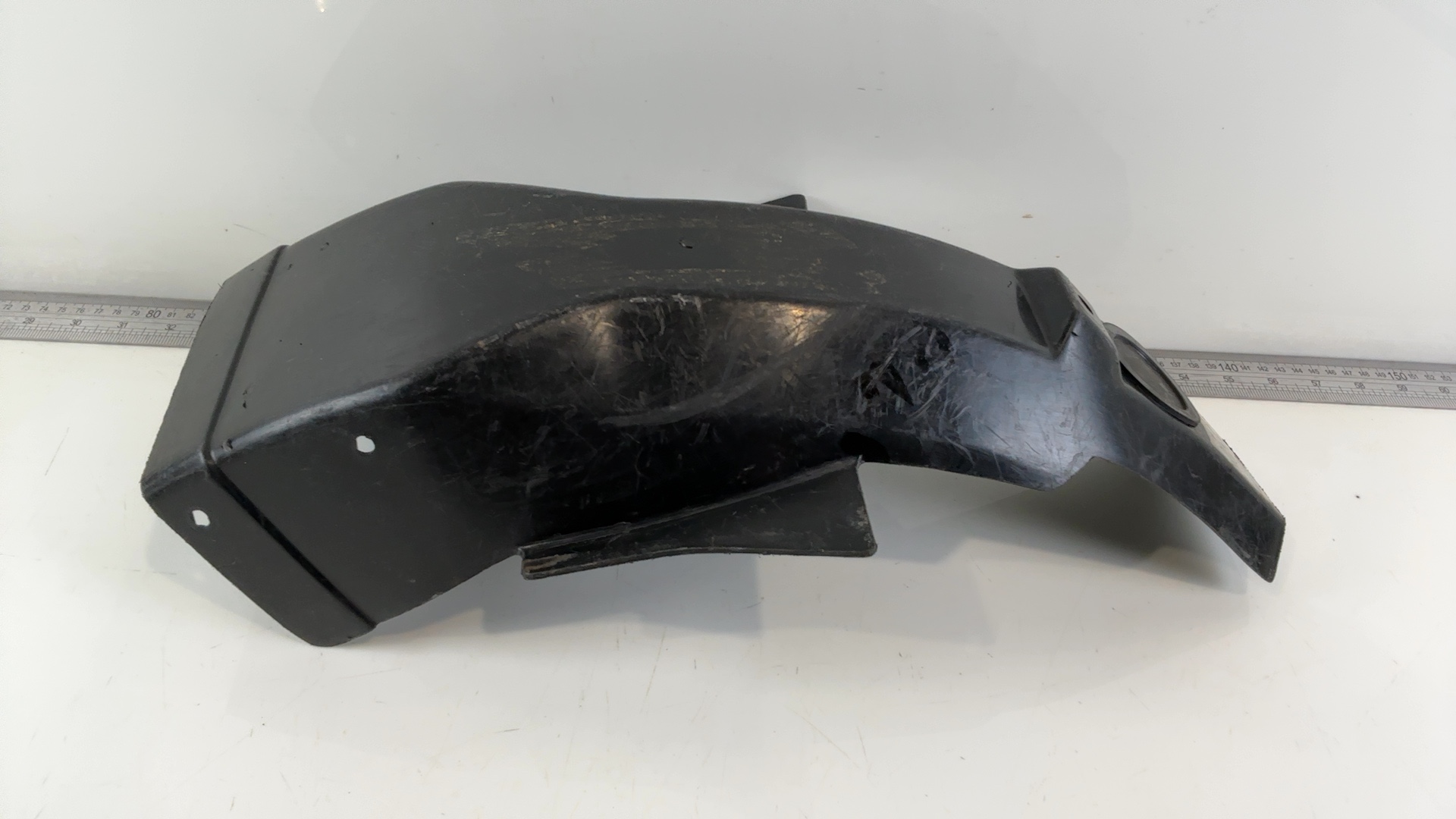 Suzuki GS550E GS550ES 550 Rear Inner Fender 1983-1986 OEM 63112-43400-00 - Image 4
