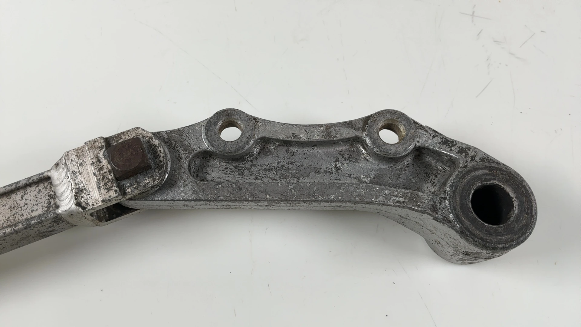 Kawasaki Ninja 1000R ZX1000A Rear Brake Caliper Bracket 1986-1987 OEM 43034-1065 - Image 6