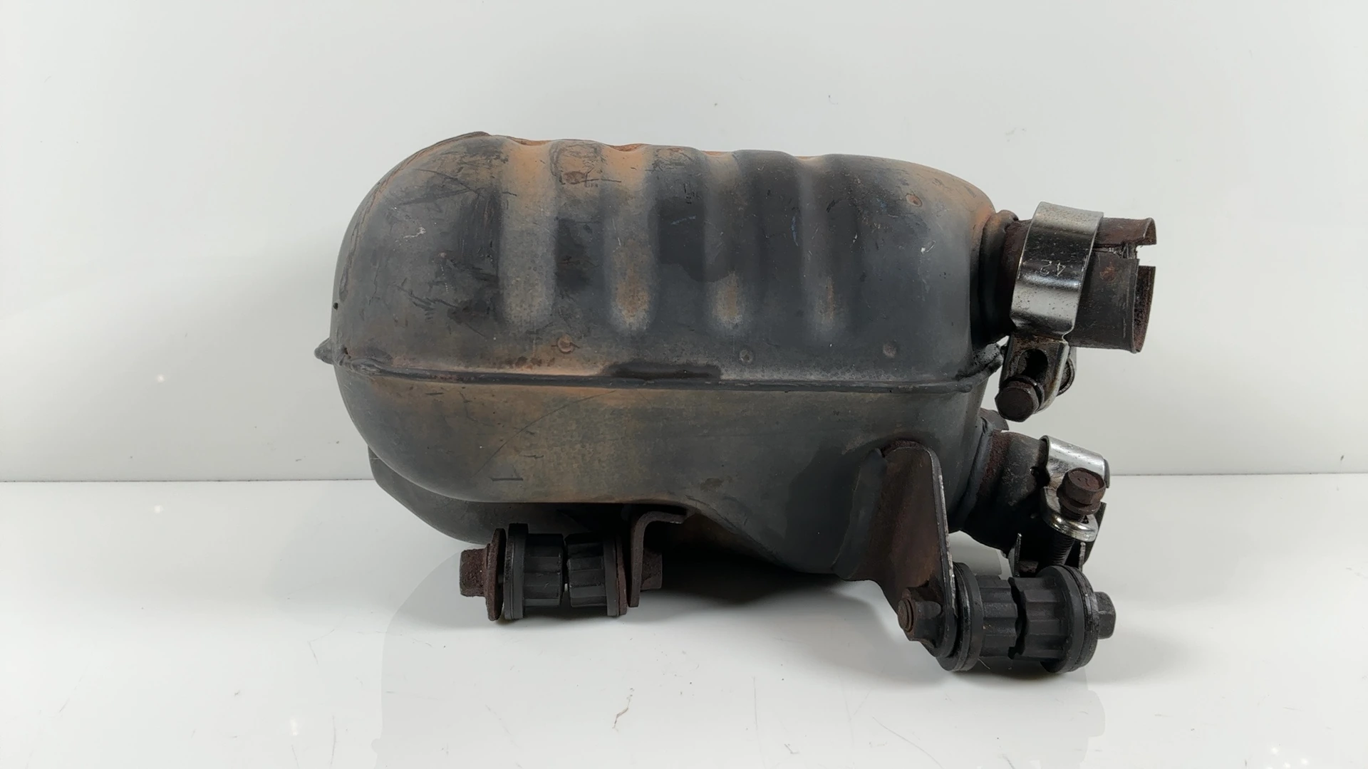 Kawasaki Vulcan VN1500 1500cc Exhaust Muffler Chamber 2000-2008 OEM 18004-1095 - Image 7