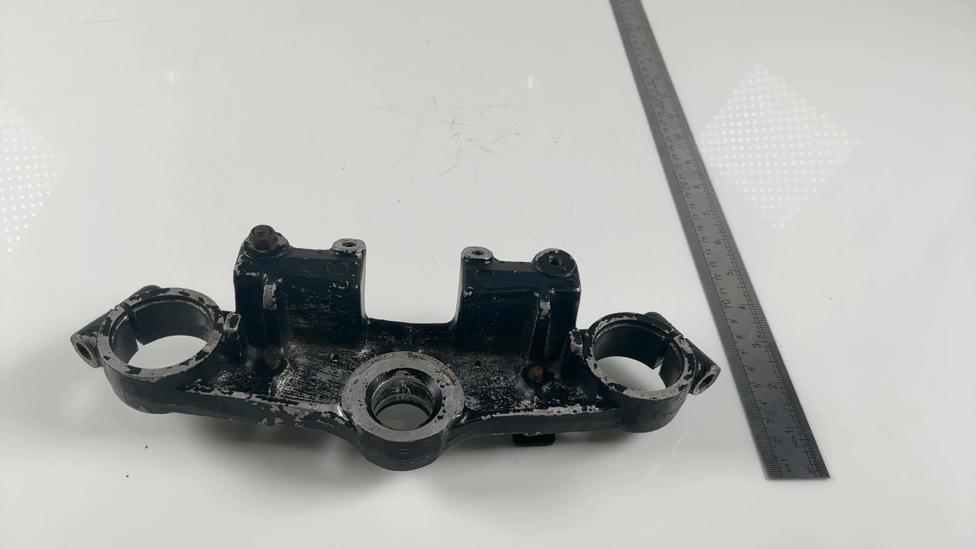 Kawasaki Z750 GT750 KZ750P 750cc Upper Fork Bridge Yoke 1982-1988 OEM 44039-1058 - Image 3