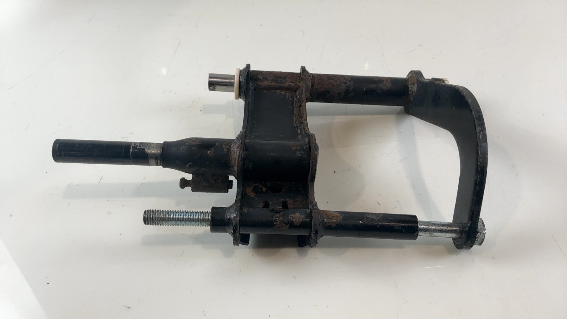 Piaggio X9 M23000 125cc Engine Mount Bracket 2000-2009 OEM 597503 - Image 5