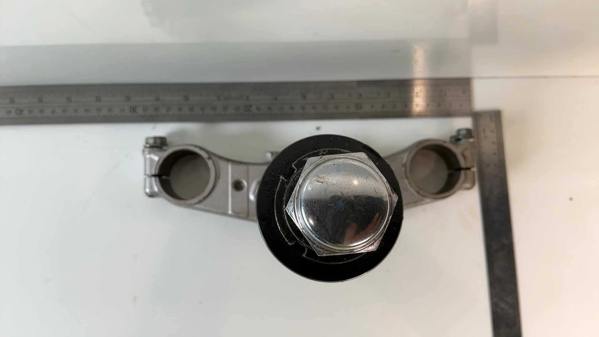 Suzuki Bandit GSF600 GSF600S 600cc Lower Triple Tree 2000-2004 OEM 51410-31F00 - Image 5