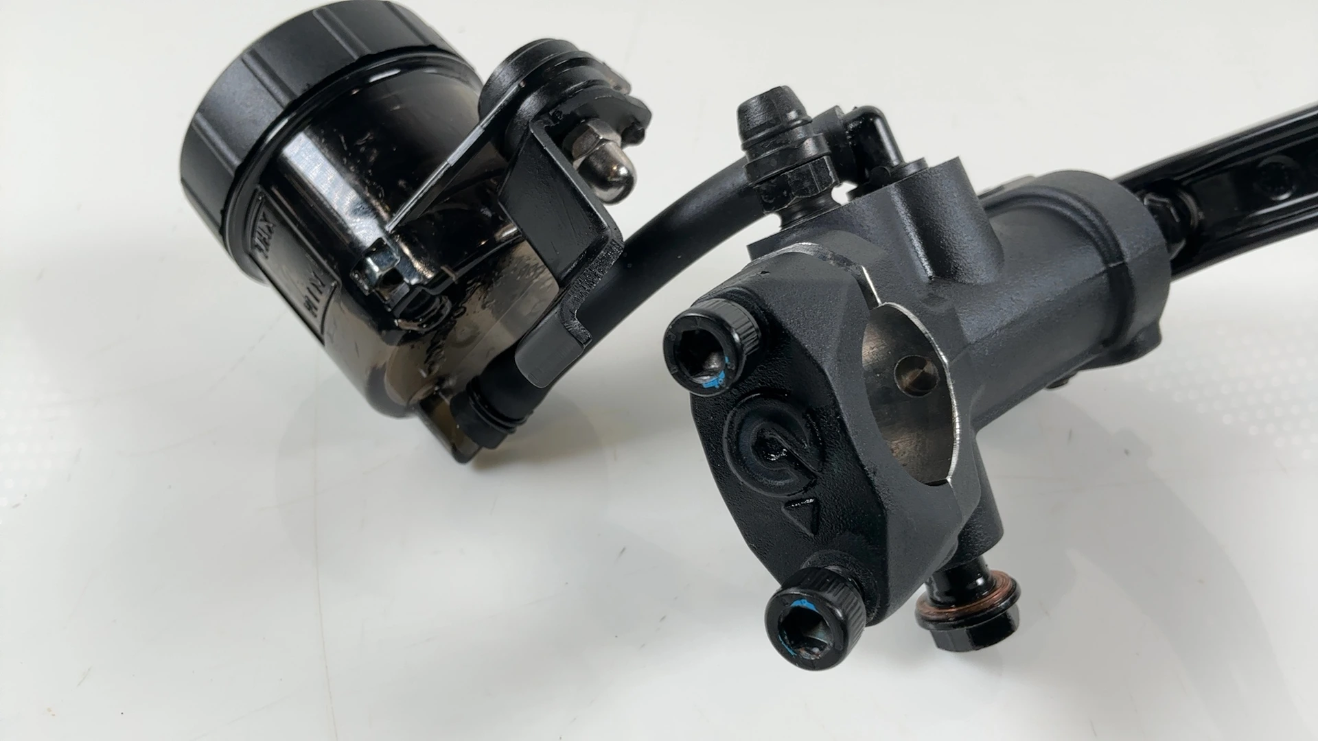 Aprilia RSV4 Factory PR16/19 1100CC Front Brake Master Cylinder 2021-26 2B004896 - Image 9