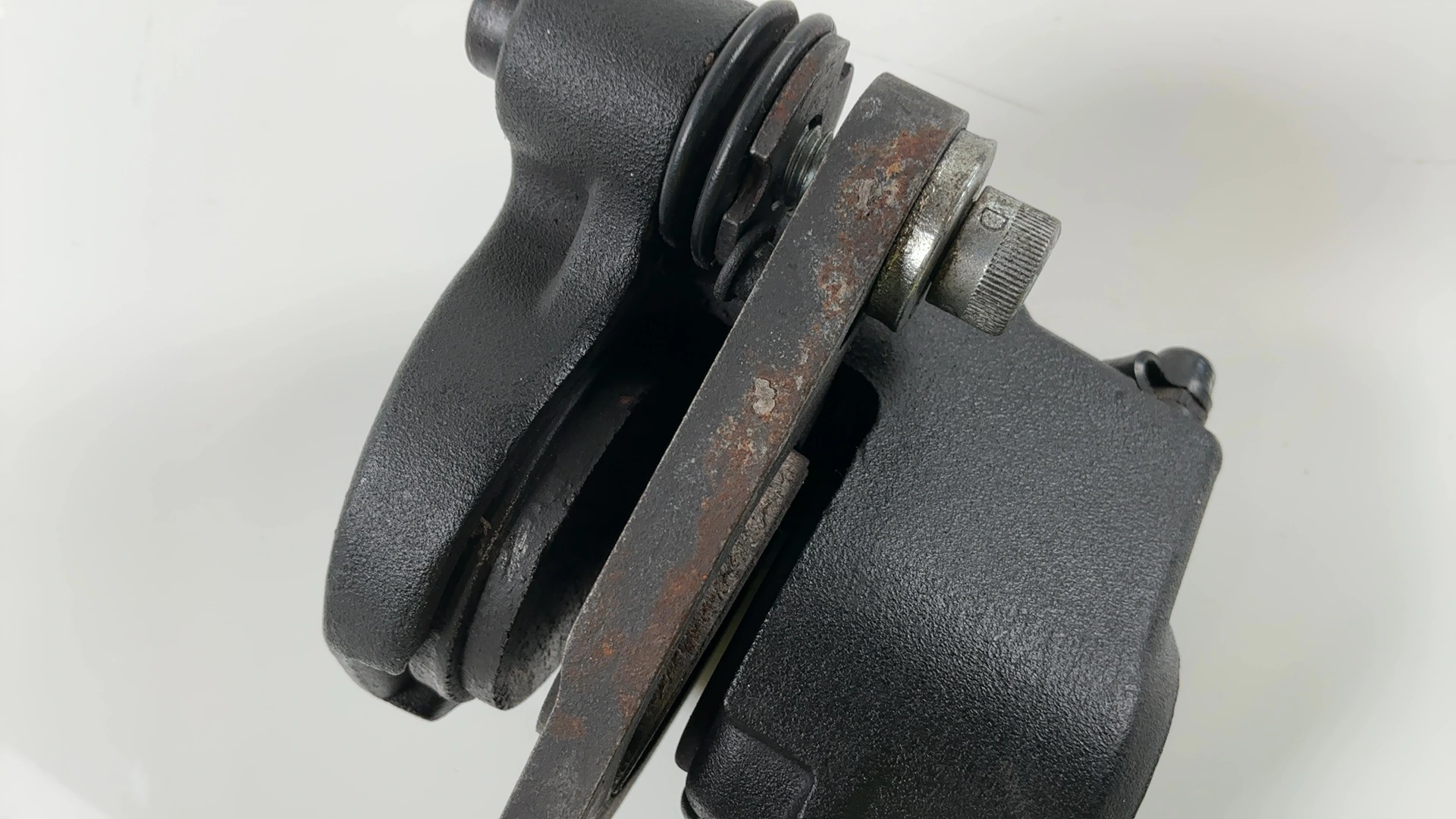 Harley Sportster XL883 883 Front Brake Caliper 1994-2003 OEM 44046-84C - Image 7