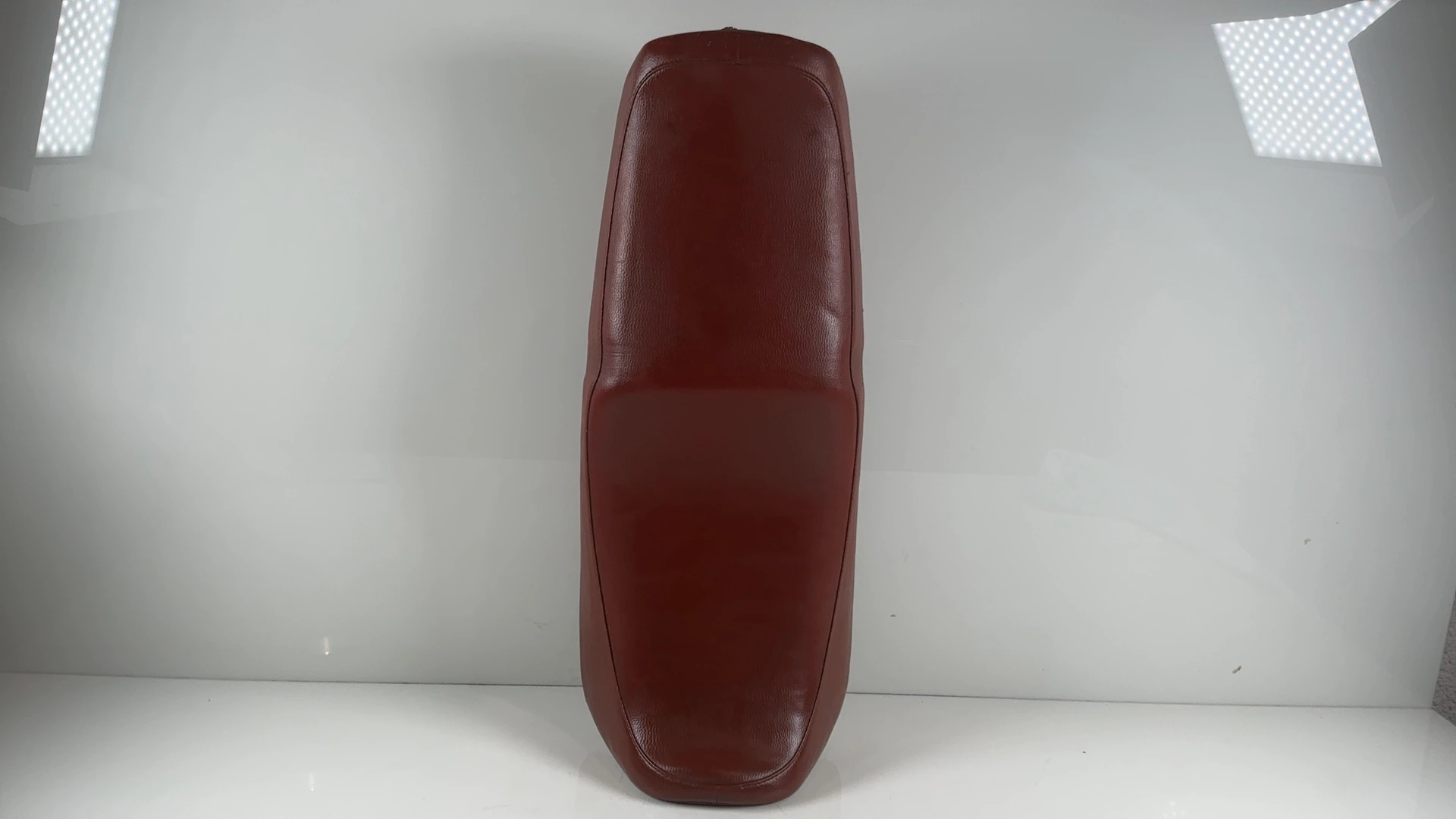 Honda NS125R NS125F 125cc Seat Unit 1985-1988 OEM 77200-KR1-600ZA - Image 1