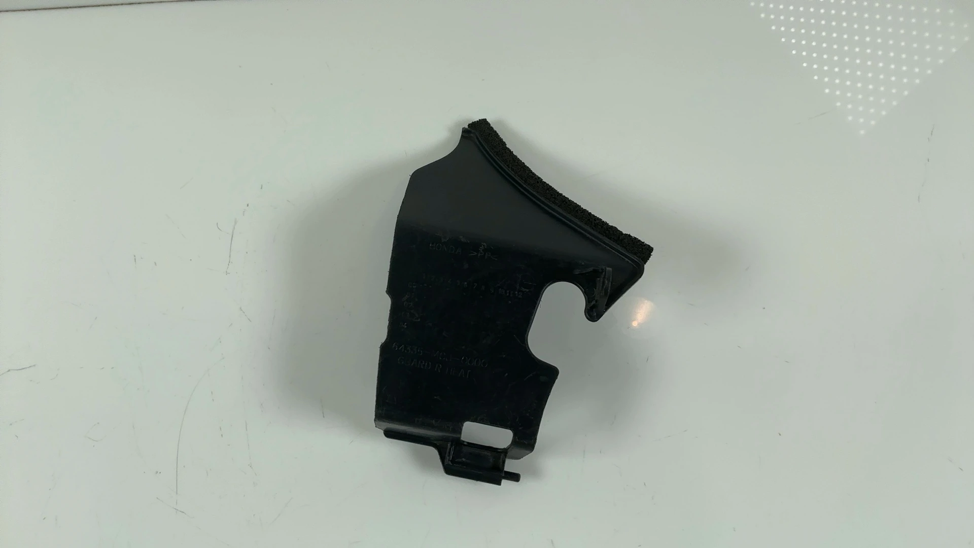 Honda CBR929RR SC44 929cc Right Inner Fairing Shield 2000-01 OEM 64335-MCJ-000 - Image 2