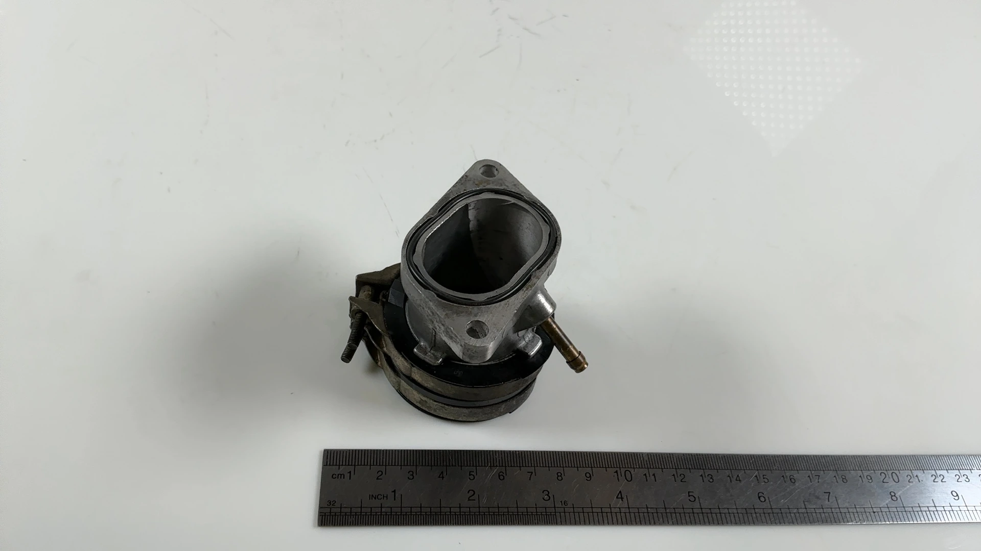 Yamaha TDM 850 3VD 850cc Intake Manifold 1991-1995 OEM 3LD-13597-01-00 - Image 5