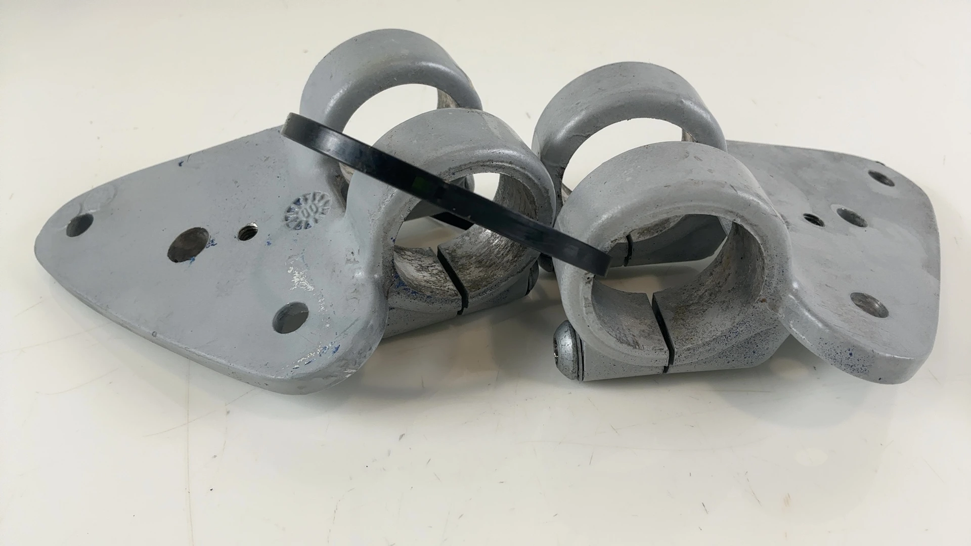 Gilera DNA 50 ZAPC27000 50cc Headlight Bracket Mounts 2000-01 OEM 970197/970198 - Image 3