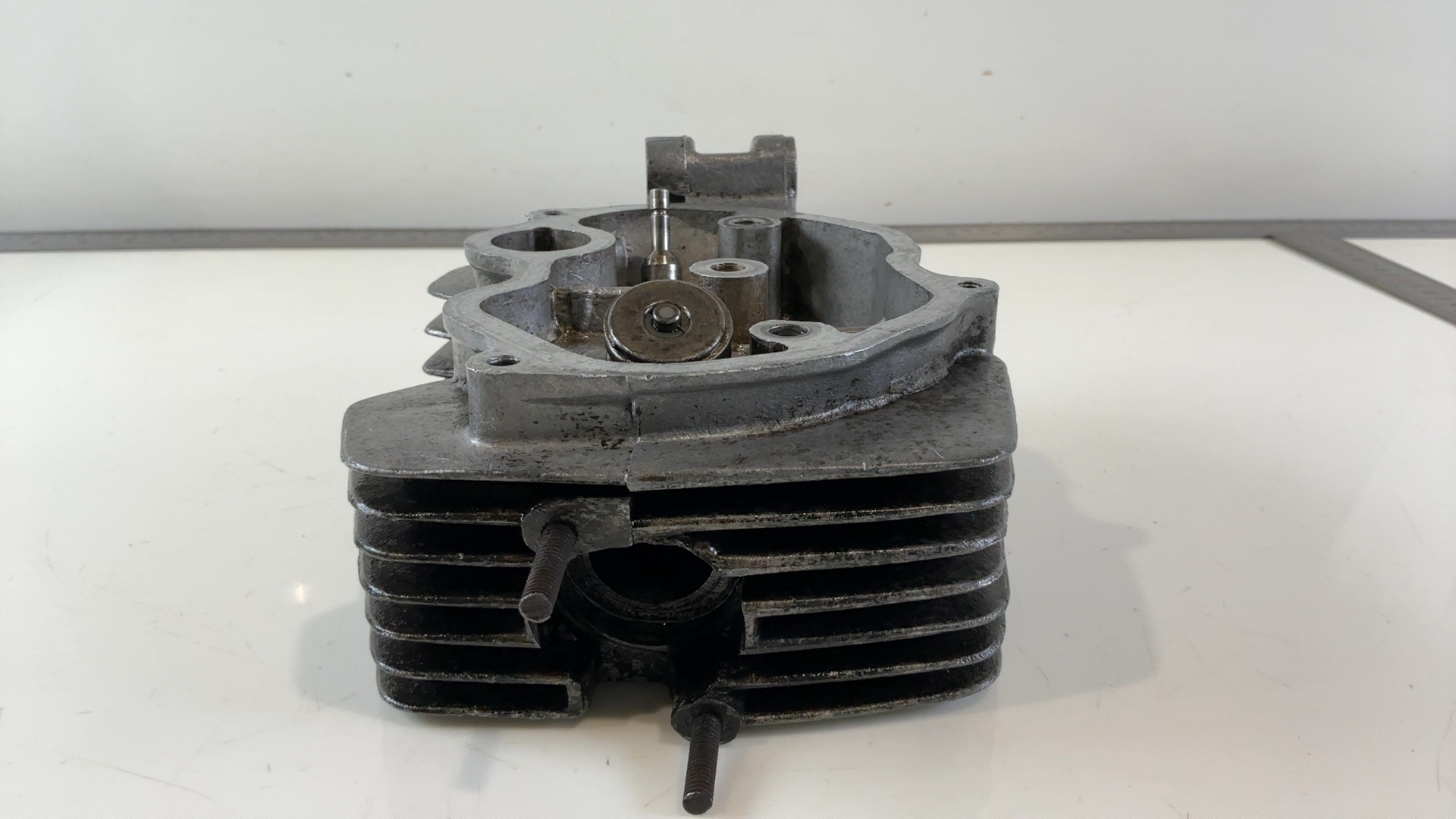 Honda CG125 CG 125 CC Engine Cylinder Head 1997 1998 OEM 12200-KY4-630 - Image 10