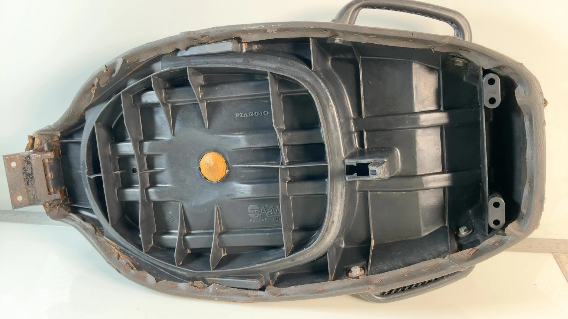 Piaggio Sfera NSL 50 50cc Scooter Two Seat Saddle Bench 1991-1994 OEM 267243 - Image 4