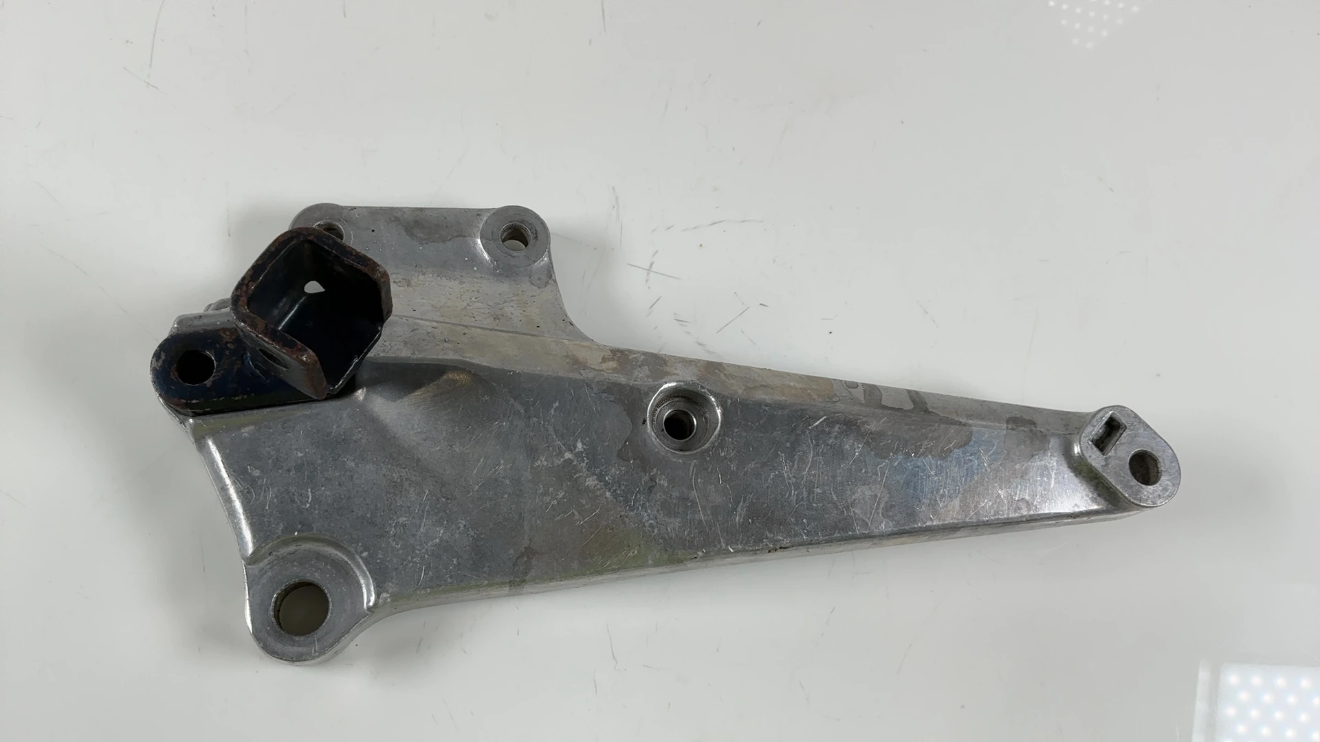 Honda CB400N CB250N 400CC Right Footrest Holder Bracket 1978-1986 50600-443-610 - Image 6