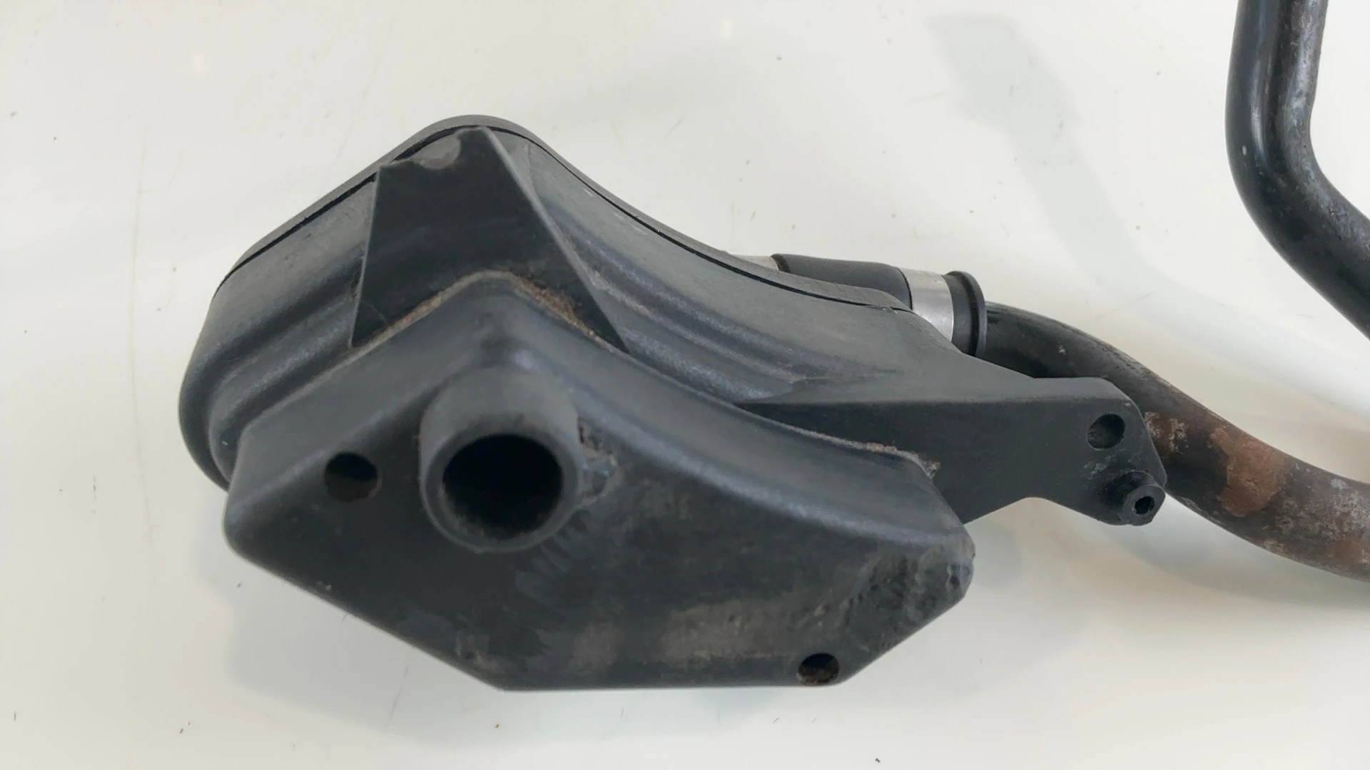 Vespa Primavera 50 2T Secondary Air Box Filter Valve 2013-17 OEM 8318595 Piaggio - Image 6