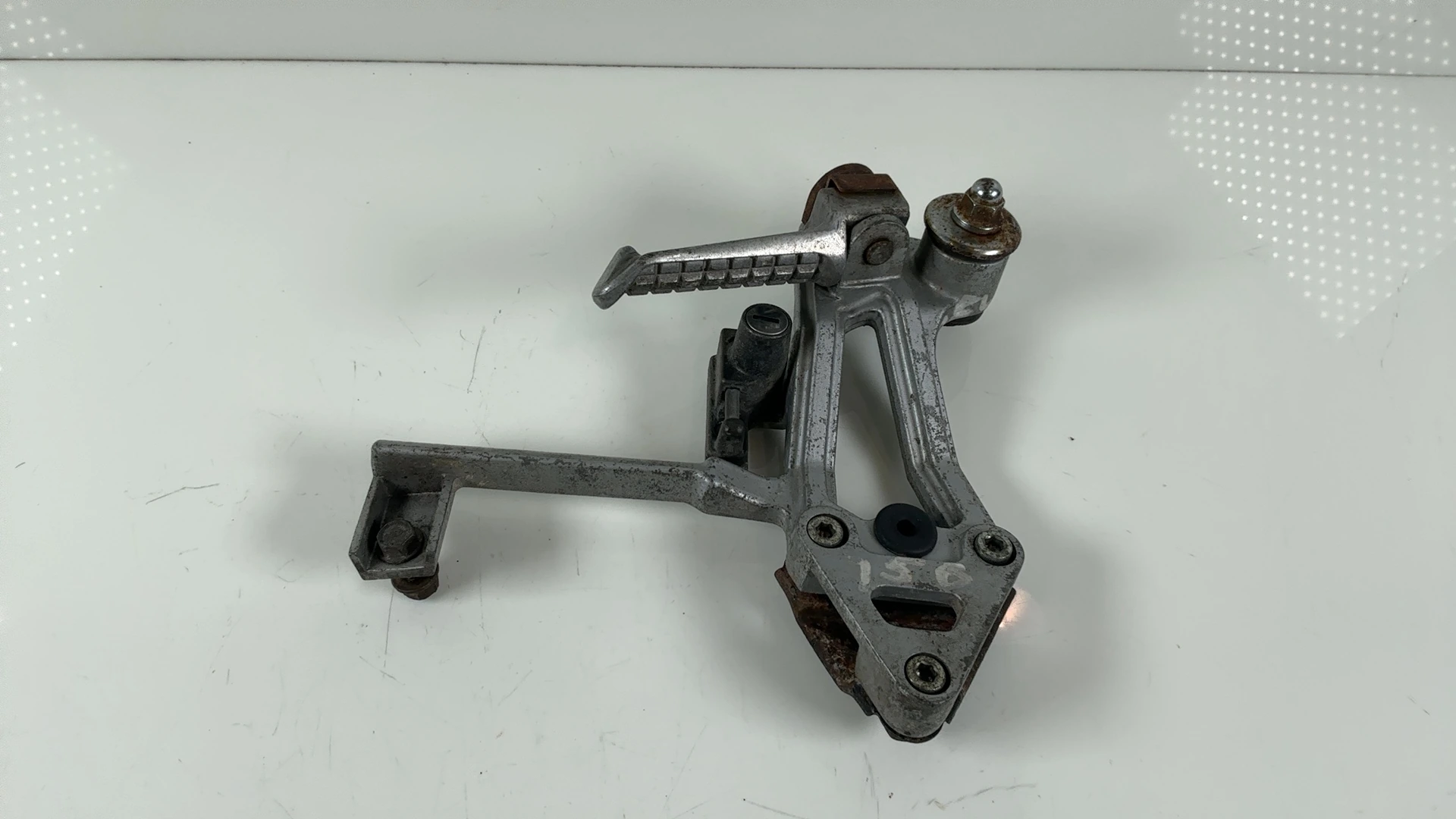 Kawasaki GPX600R ZX600C 600 Left Passenger Footrest Bracket 1988-1997 35011-1342 - Image 2