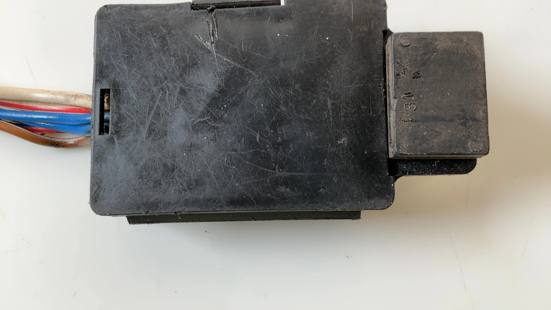 Kawasaki KZ650 B KZ650B 650 Fuse Box 1977 1978 OEM 26004-035 - Image 7